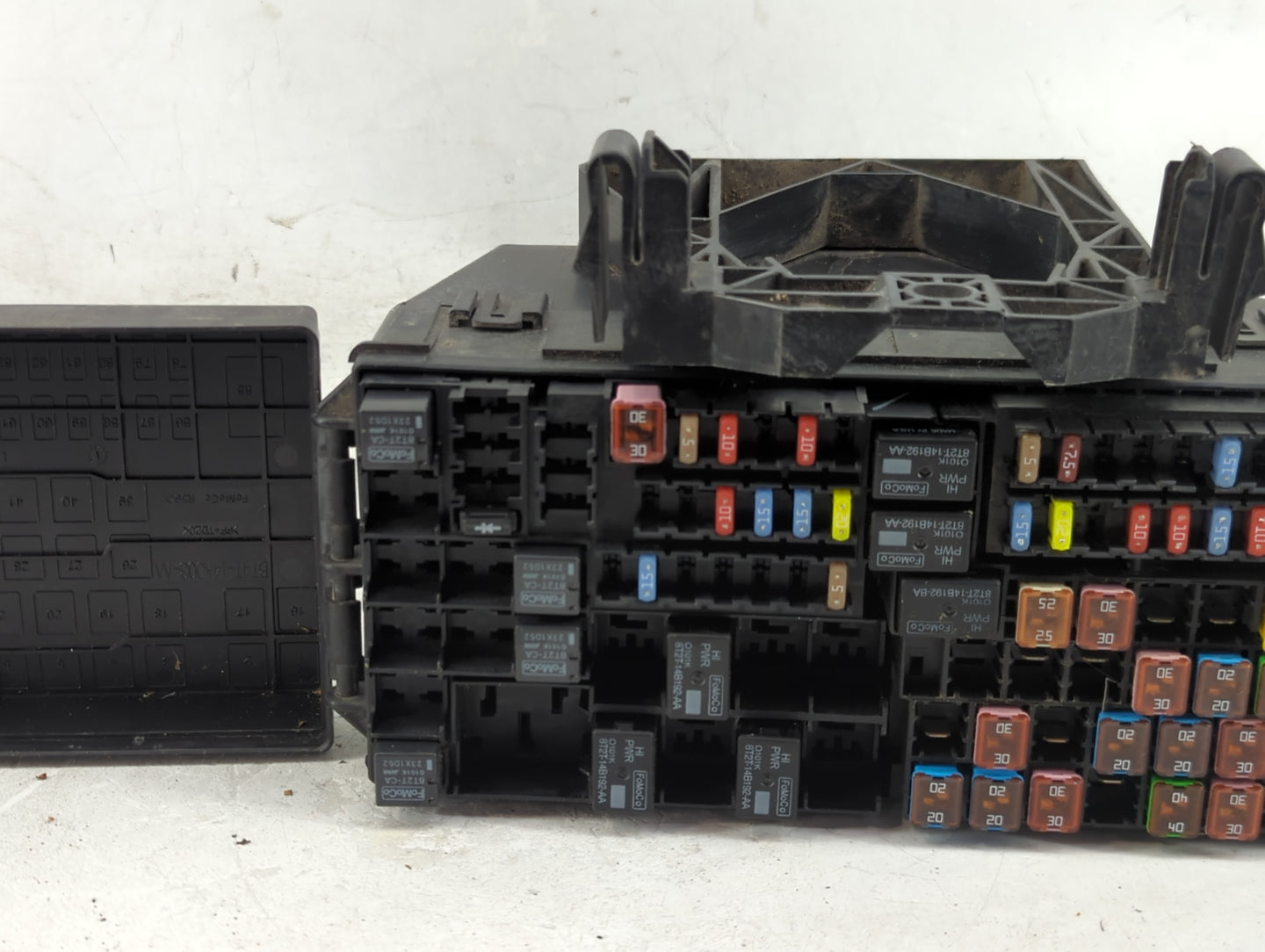 2012-2014 Ford Edge Fusebox Fuse Box Panel Relay Module P/N:BT4T-14A003-AA Fits Fits 2012 2013 2014 OEM Used Auto Parts - Oe