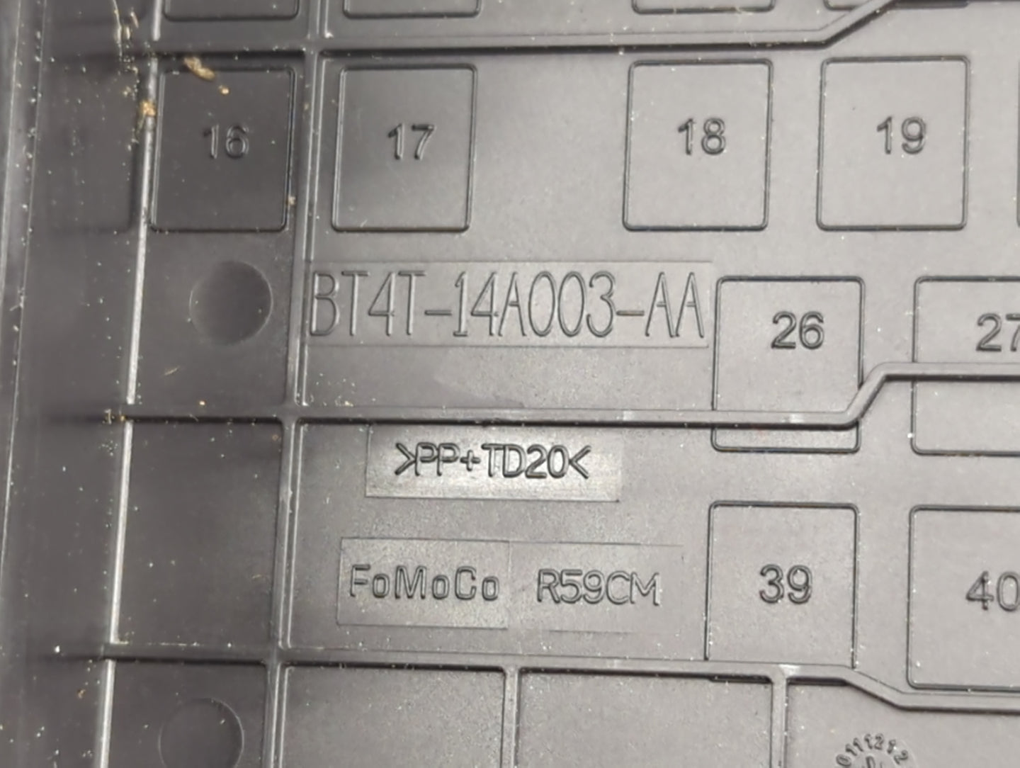 2012-2014 Ford Edge Fusebox Fuse Box Panel Relay Module P/N:BT4T-14A003-AA Fits Fits 2012 2013 2014 OEM Used Auto Parts - Oe