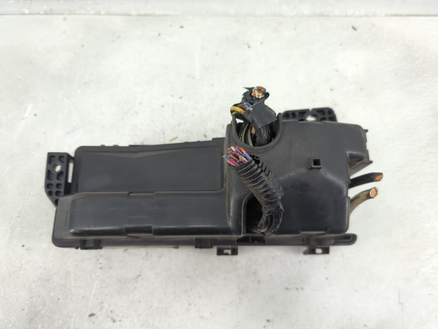 2012-2014 Ford Edge Fusebox Fuse Box Panel Relay Module Fits Fits 2012 2013 2014 OEM Used Auto Parts - Oemusedautoparts1.com