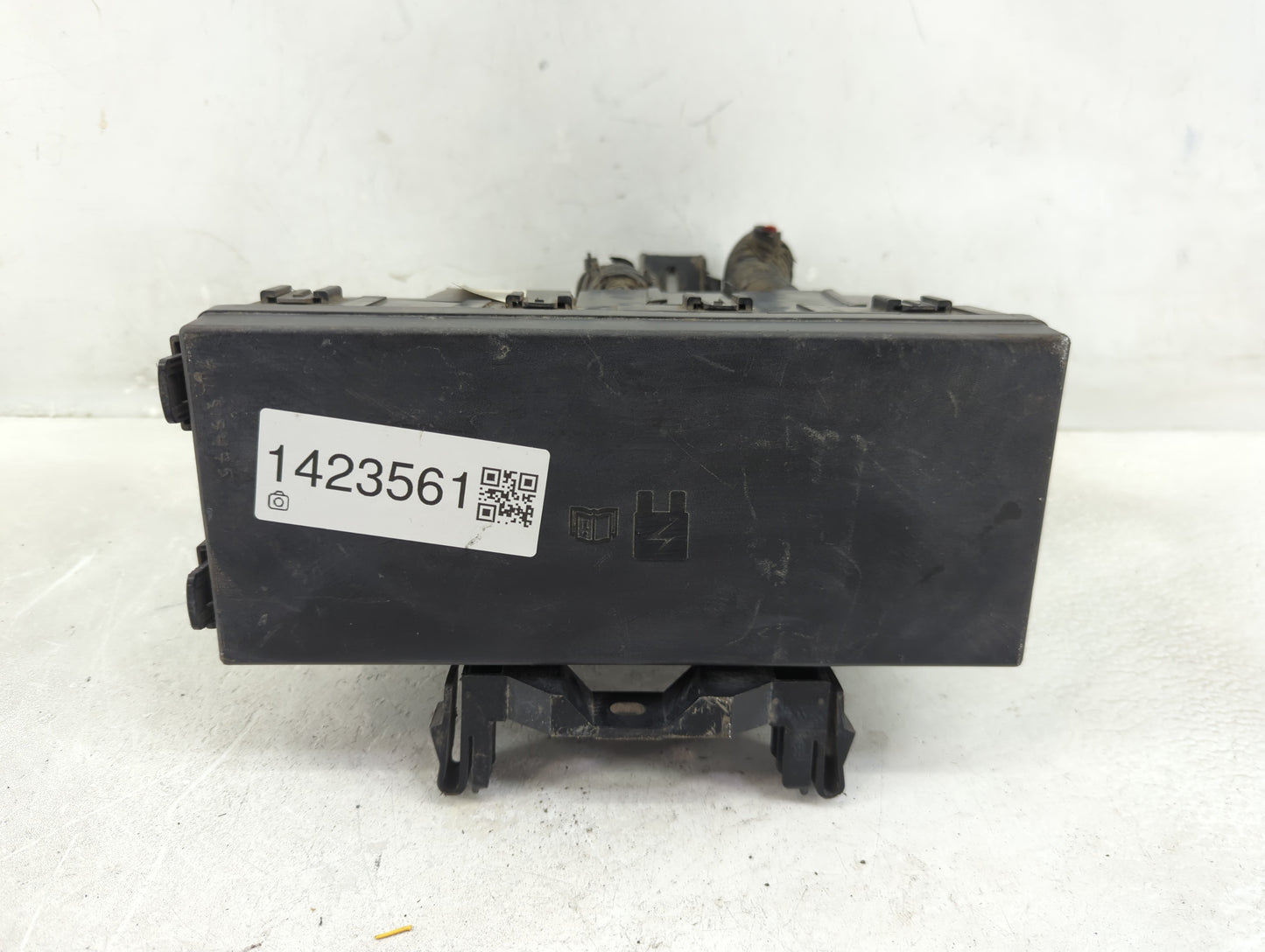 2012-2014 Ford Edge Fusebox Fuse Box Panel Relay Module P/N:BT4T-14A003-AA 8T2T-14B192-BA, 8T2T-14B192-AA Fits Fits 2012 201