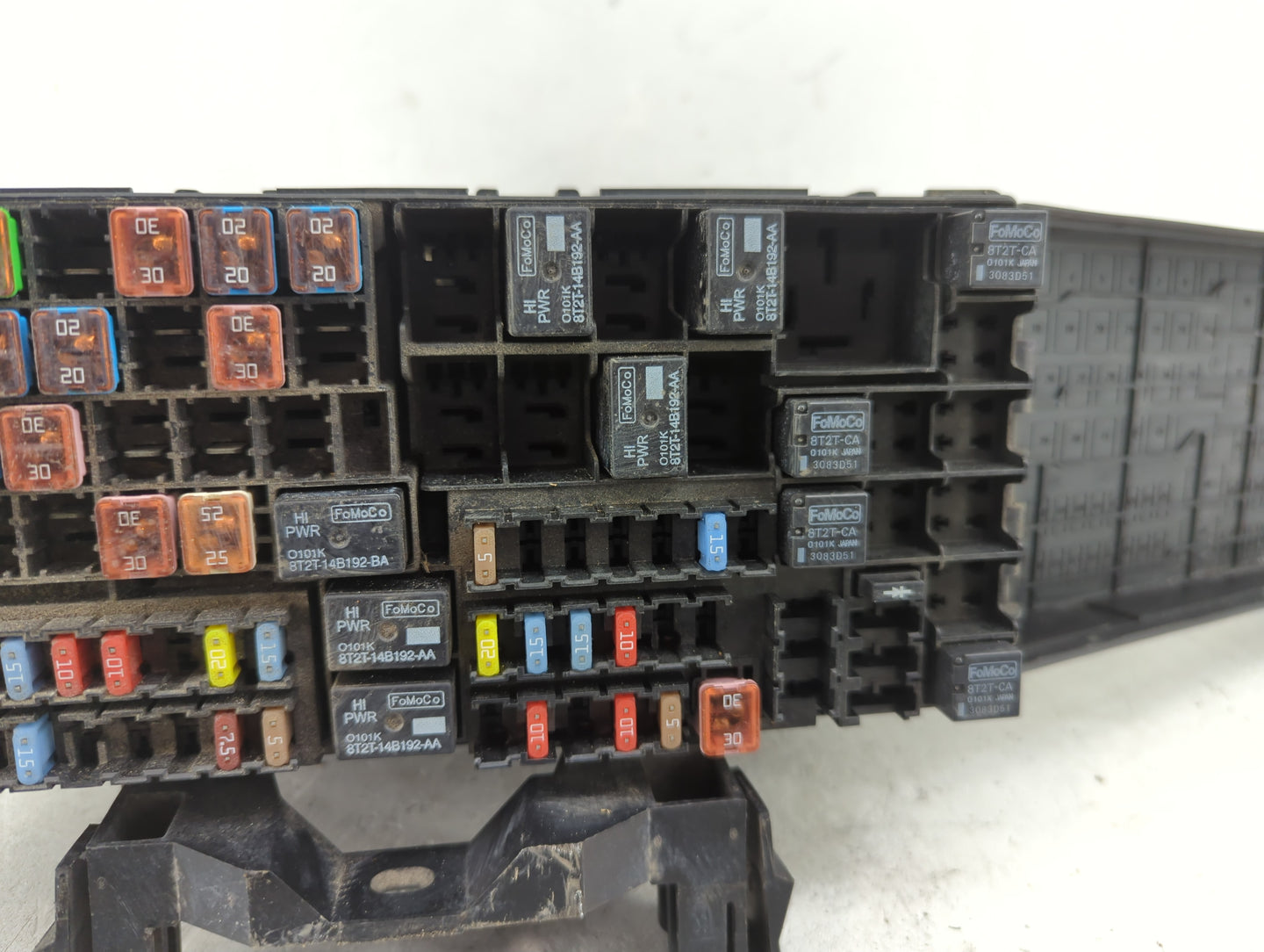 2012-2014 Ford Edge Fusebox Fuse Box Panel Relay Module P/N:BT4T-14A003-AA 8T2T-14B192-BA, 8T2T-14B192-AA Fits Fits 2012 201