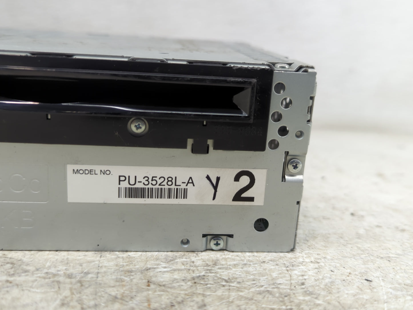 2013-2014 Ford Edge Radio AM FM Cd Player Receiver Replacement P/N:DT4T-19C107-BB Fits Fits 2013 2014 OEM Used Auto Parts - 