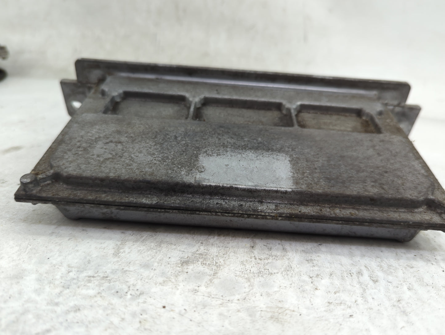 2011-2013 Ford Edge PCM Engine Control Computer ECU ECM PCU OEM P/N:6MXLDWA0AL28 6MXLDWASXU Fits Fits 2011 2012 2013 OEM Use