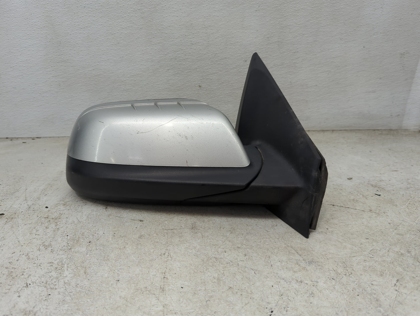 2011-2014 Ford Edge Passenger Side View Mirror - Right Door Mirror OEM Used - Oemusedautoparts1.com