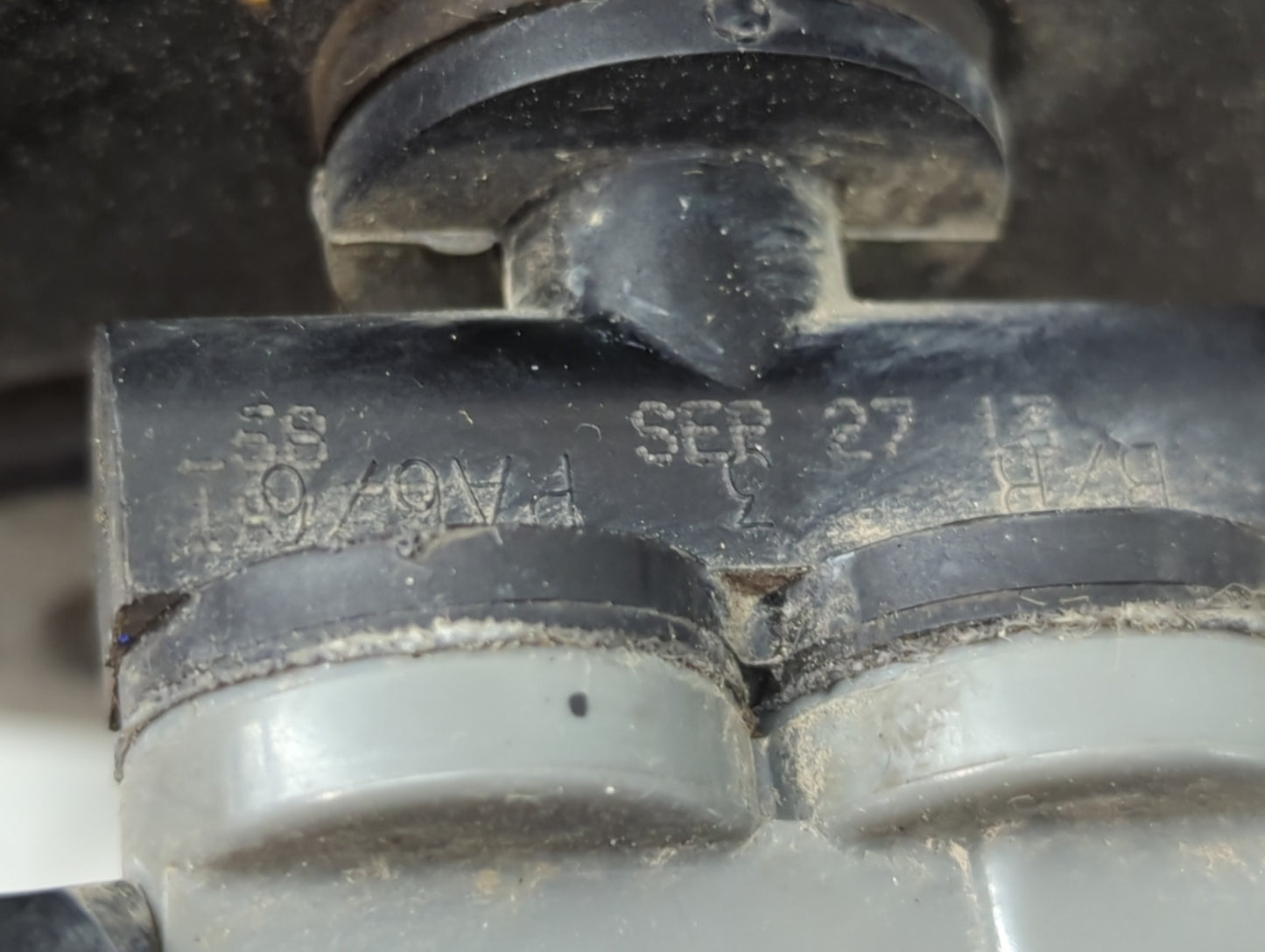 2011-2014 Ford Edge Power Brake Booster Oem 1450578 - Oemusedautoparts1.com