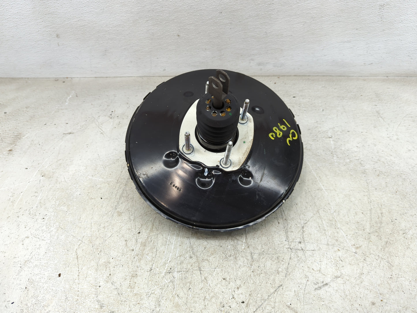 2011-2014 Ford Edge Power Brake Booster Oem 1450914 - Oemusedautoparts1.com