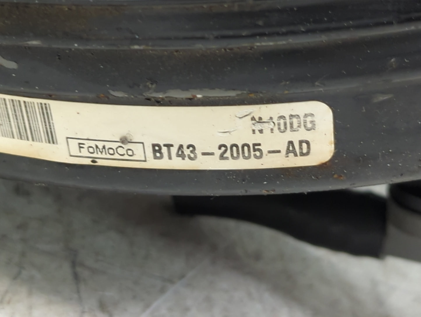 2011-2014 Ford Edge Power Brake Booster Oem 1450914 - Oemusedautoparts1.com