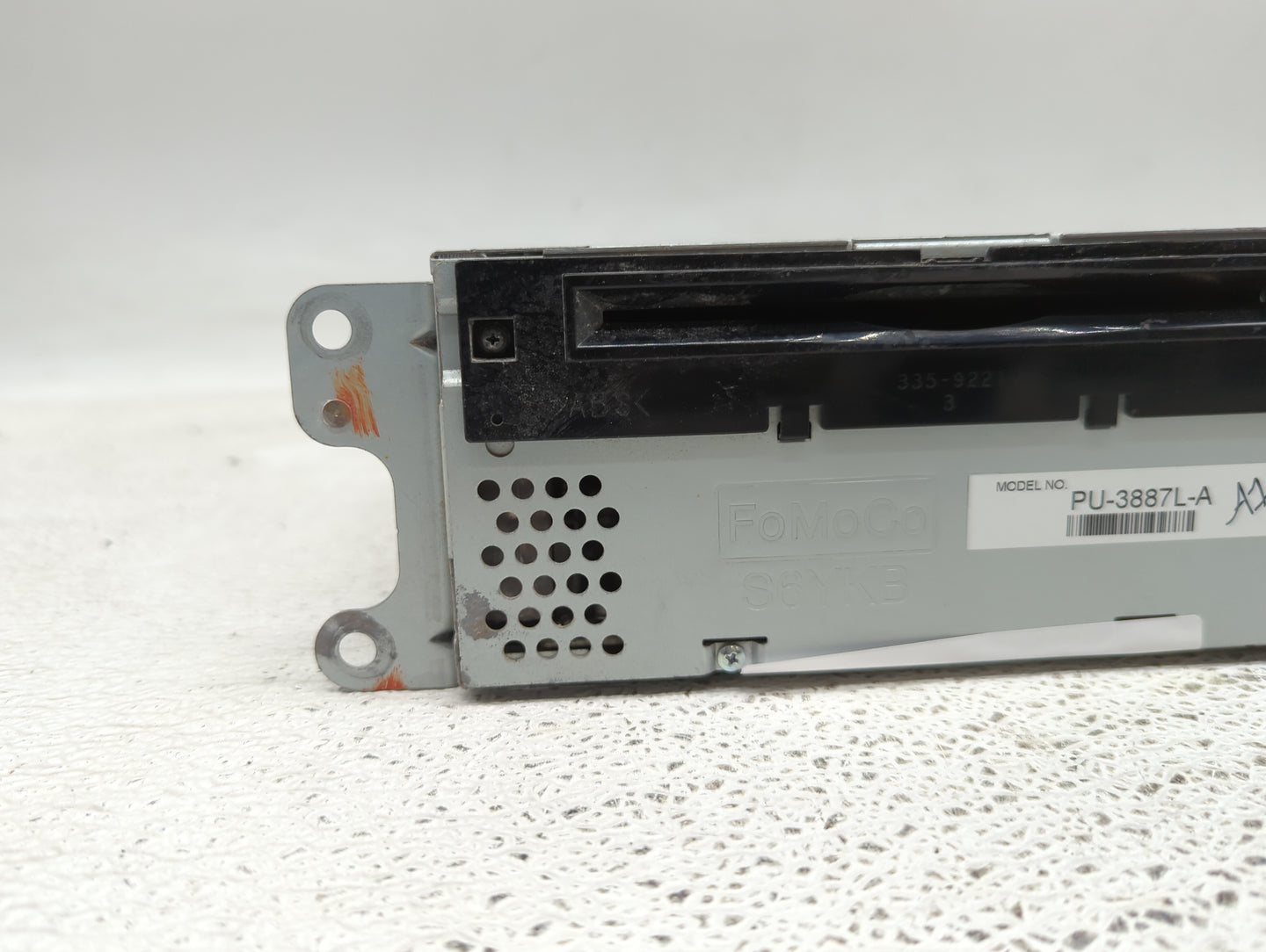 2013 Ford Edge Radio AM FM Cd Player Receiver Replacement P/N:DT4T-19C107-FA Fits OEM Used Auto Parts - Oemusedautoparts1.co