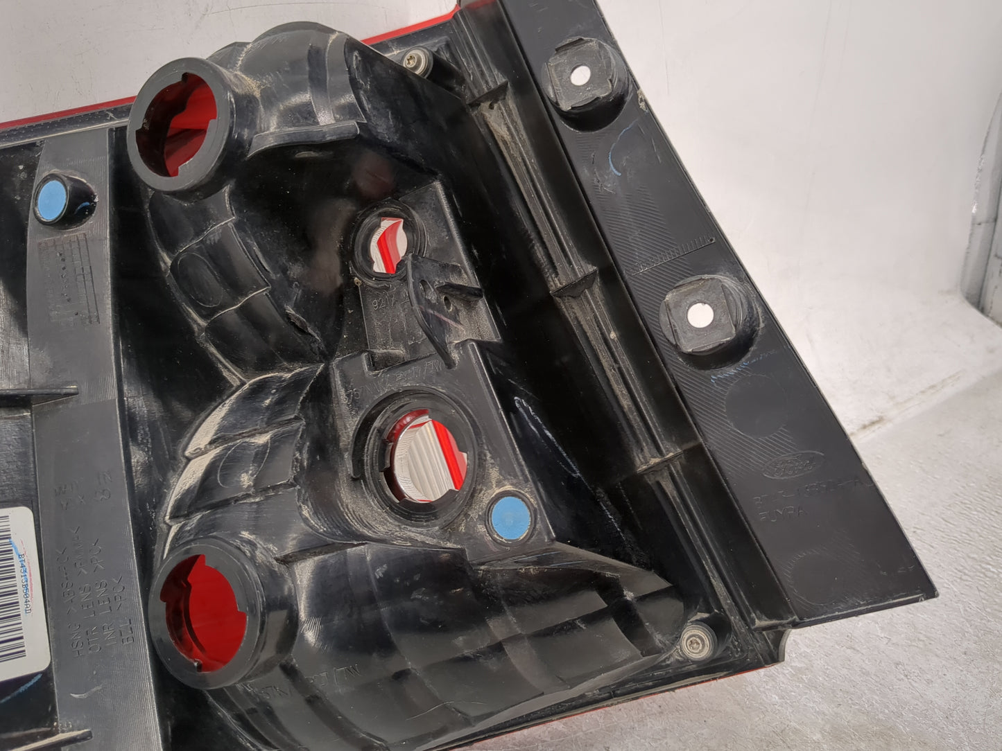 2011-2014 Ford Edge Tail Light Assembly Passenger Right OEM P/N:BT43-13B504-AD Fits Fits 2011 2012 2013 2014 OEM Used Auto P