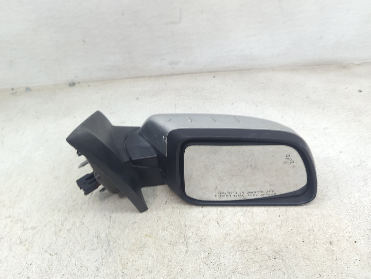 2013-2014 Ford Edge Passenger Side View Mirror - Right Door Mirror OEM Used - Oemusedautoparts1.com