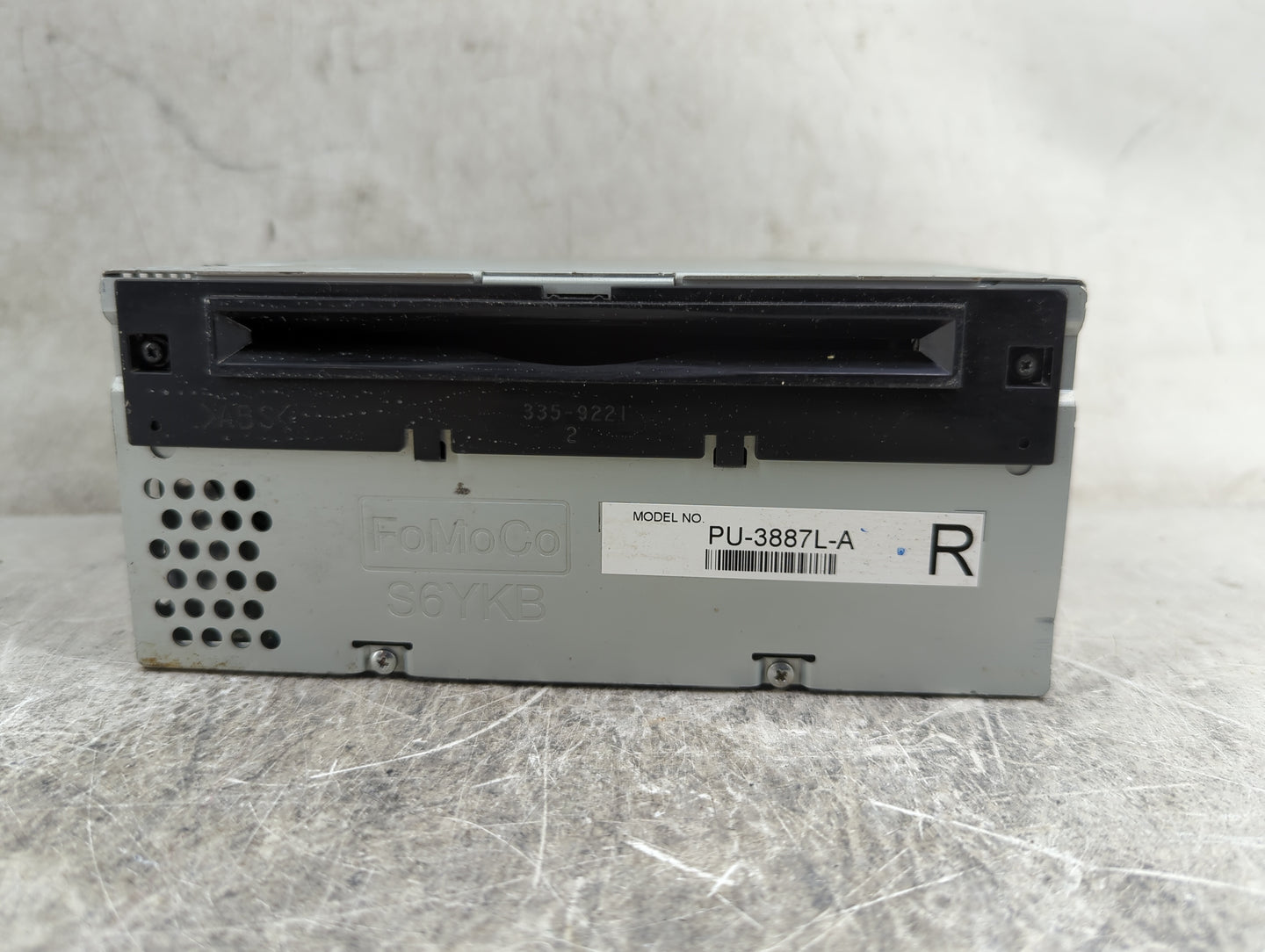 2013 Ford Edge Radio AM FM Cd Player Receiver Replacement P/N:PU-3887L-A DT4T19C107FA, 276-1056-48 Fits OEM Used Auto Parts 