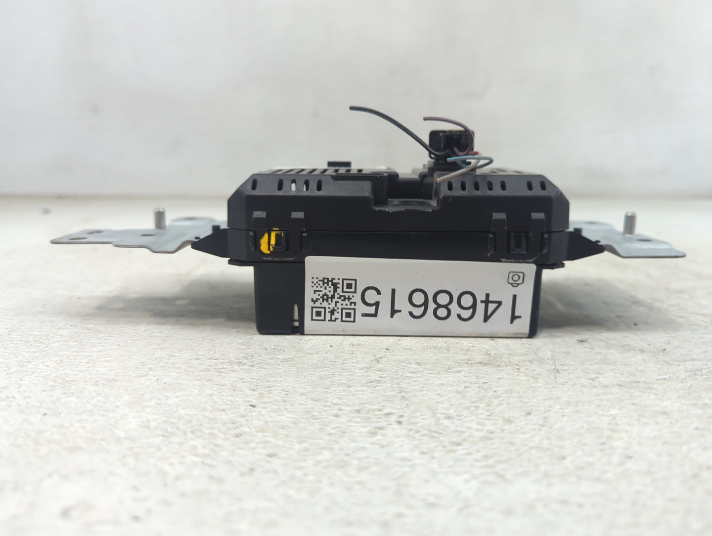 2013 Ford Edge Information Display Screen 1468615 - Oemusedautoparts1.com