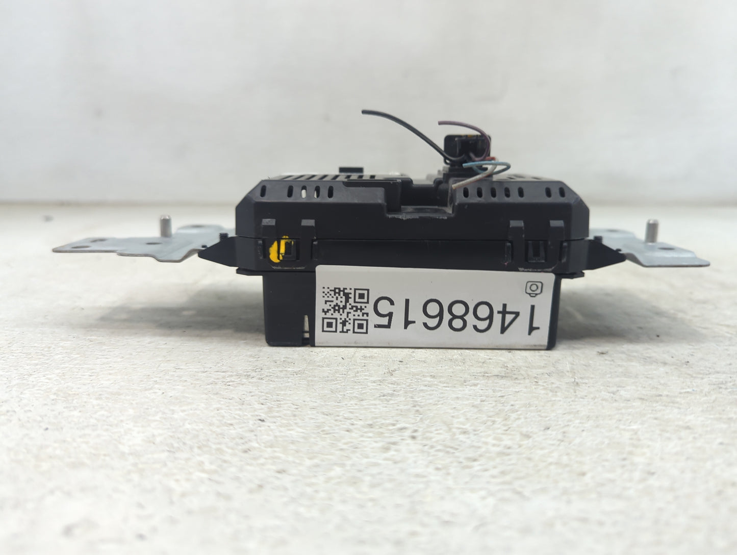 2013 Ford Edge Information Display Screen 1468615 - Oemusedautoparts1.com