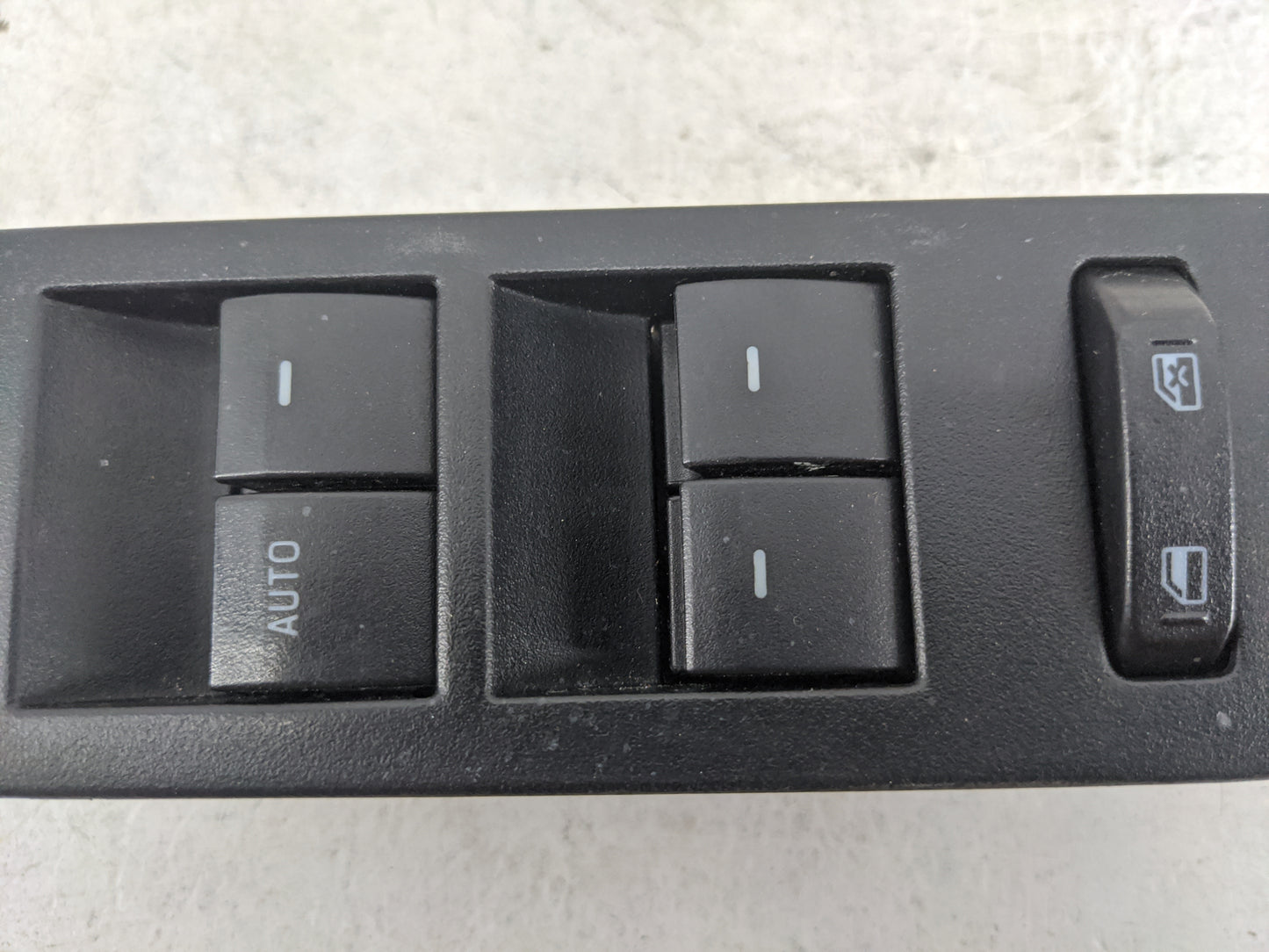 2011-2014 Ford Edge Master Power Window Switch Replacement Driver Side Left P/N:BT4T-14540-AAW 5ANDD1850AEP Fits OEM Used Au