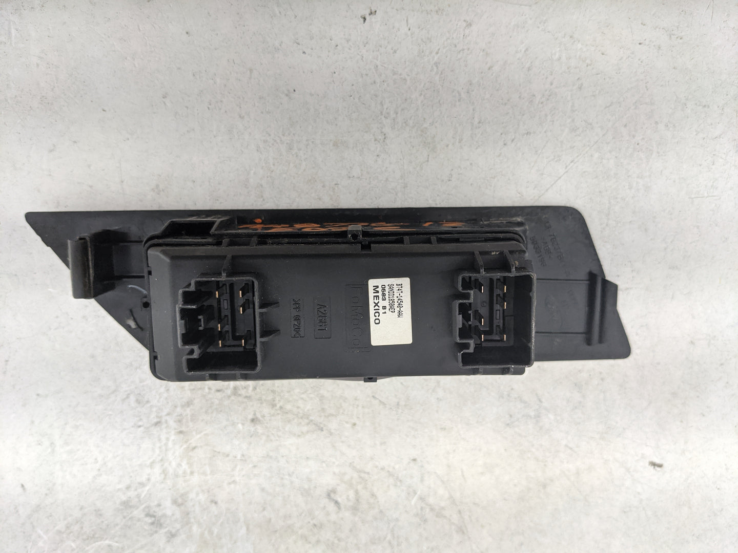 2011-2014 Ford Edge Master Power Window Switch Replacement Driver Side Left P/N:BT4T-14540-AAW 5ANDD1850AEP Fits OEM Used Au