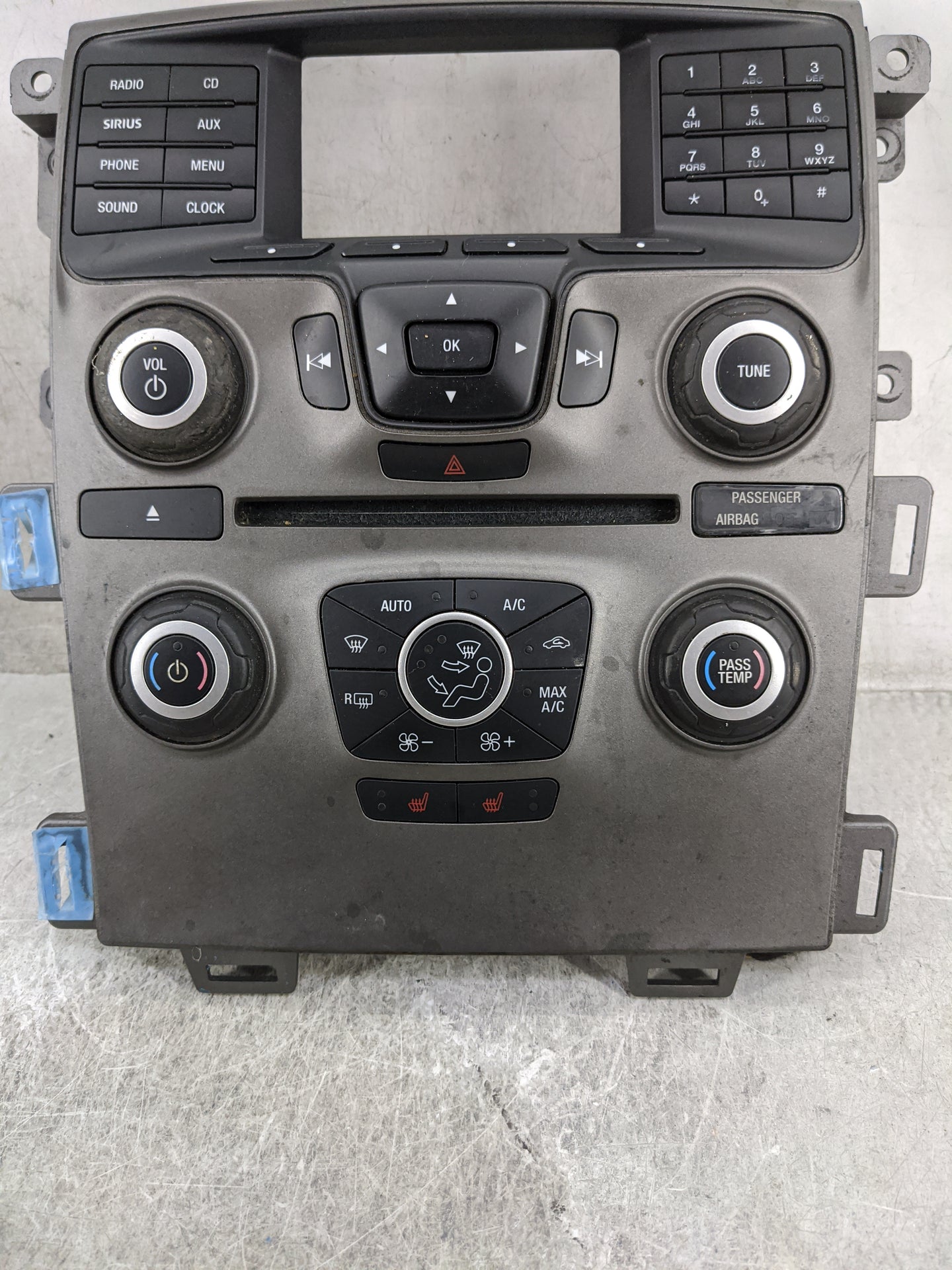 2013 Ford Edge Climate Control Module Temperature AC/Heater Replacement P/N:DT4T-18A802-EA 10026785-04 Fits OEM Used Auto Pa