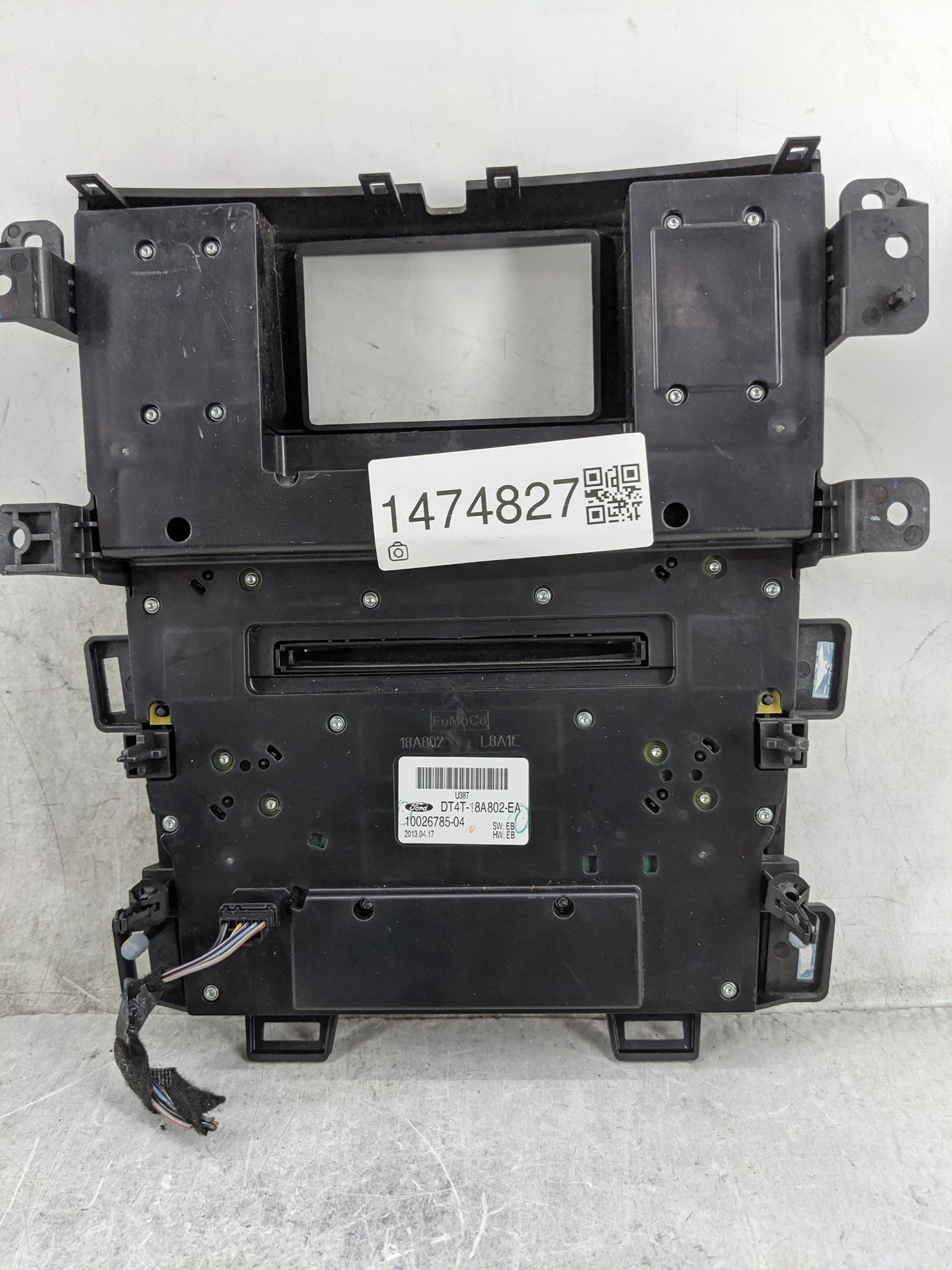 2013 Ford Edge Climate Control Module Temperature AC/Heater Replacement P/N:DT4T-18A802-EA 10026785-04 Fits OEM Used Auto Pa