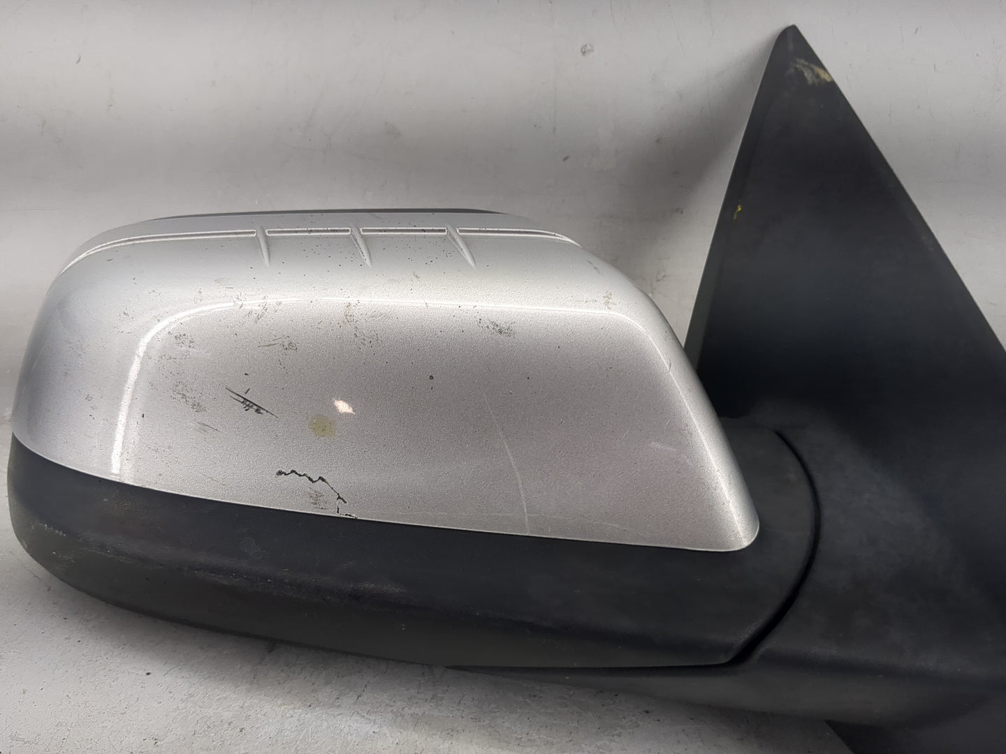 2011-2014 Ford Edge Passenger Side View Mirror - Right Door Mirror OEM Used - Oemusedautoparts1.com