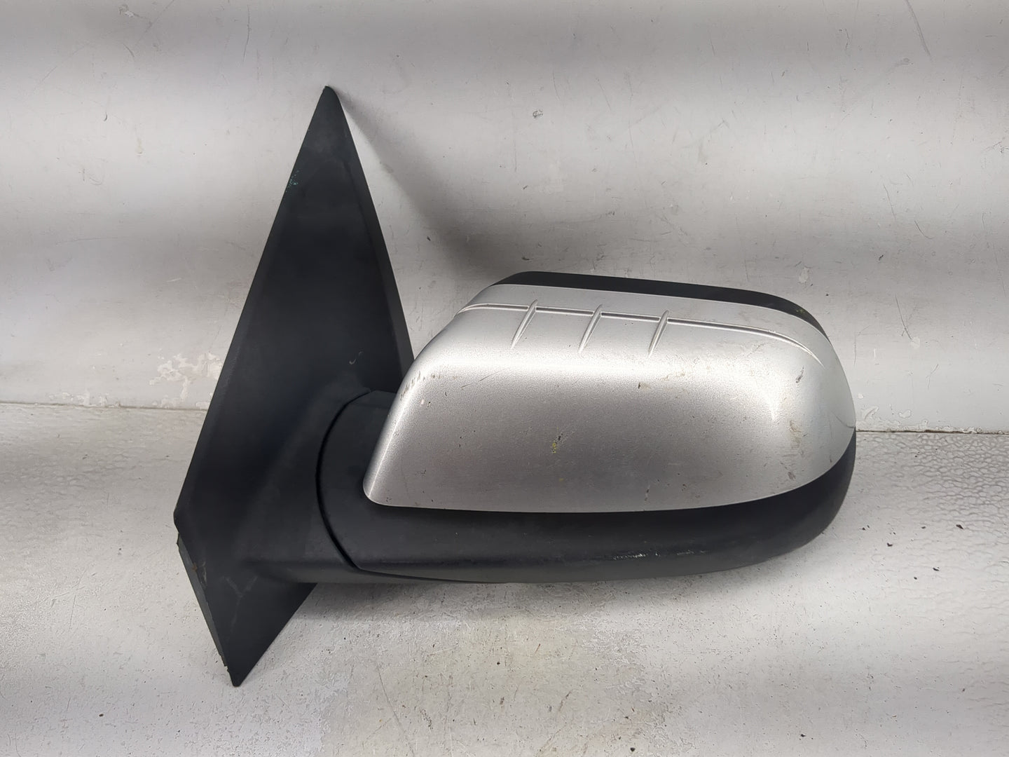 2011-2014 Ford Edge Driver Side View Mirror - Left Door Mirror OEM Used - Oemusedautoparts1.com