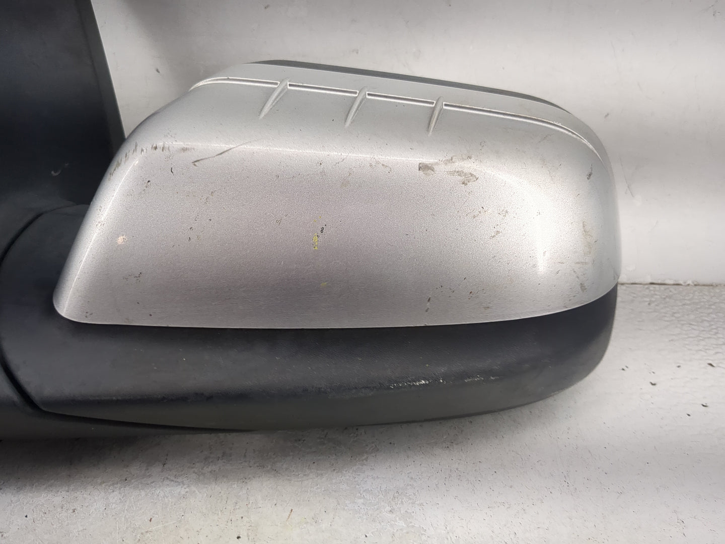2011-2014 Ford Edge Driver Side View Mirror - Left Door Mirror OEM Used - Oemusedautoparts1.com