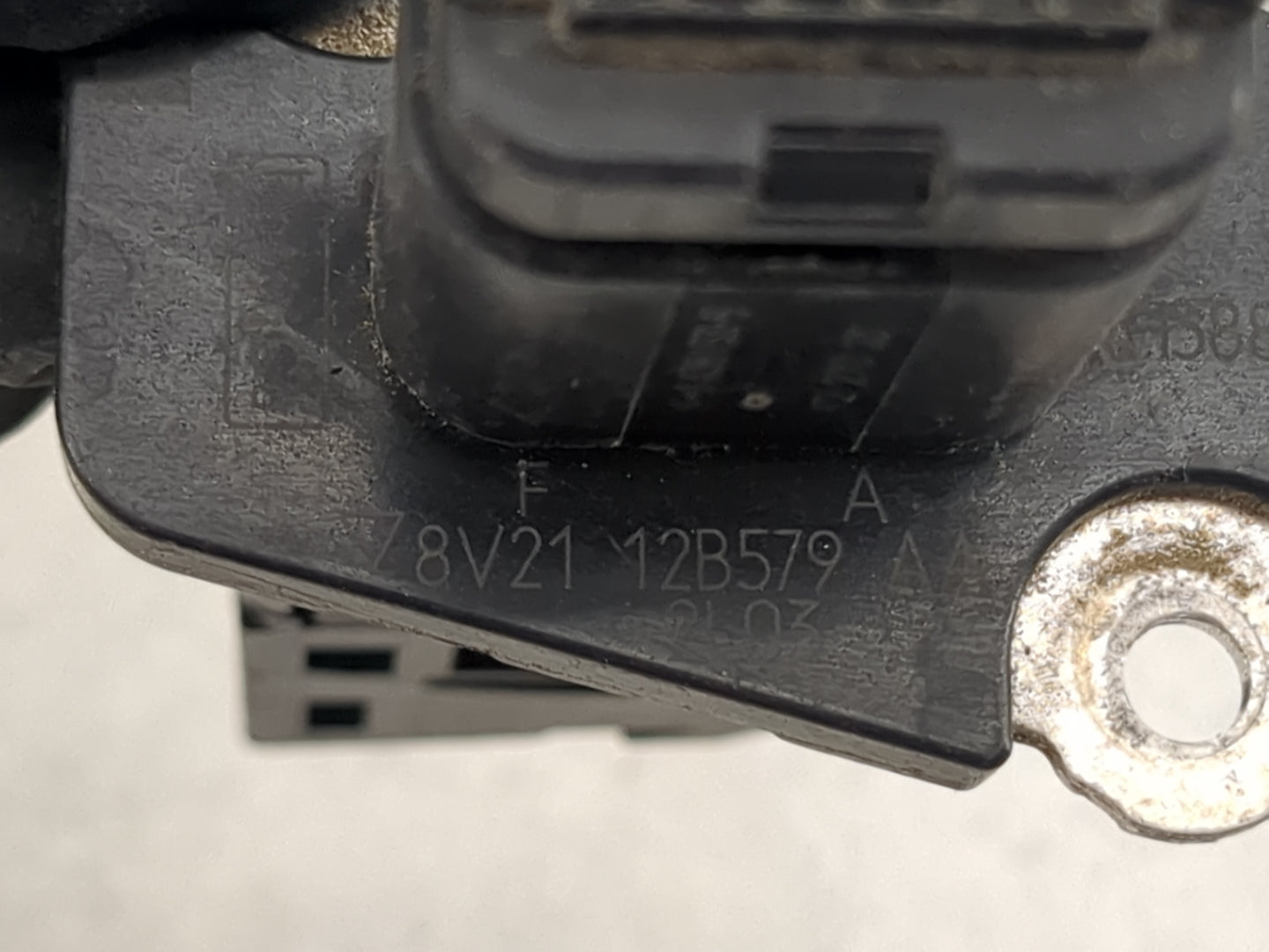 2012-2014 Ford Edge Mass Air Flow Meter Maf 1485880 - Oemusedautoparts1.com