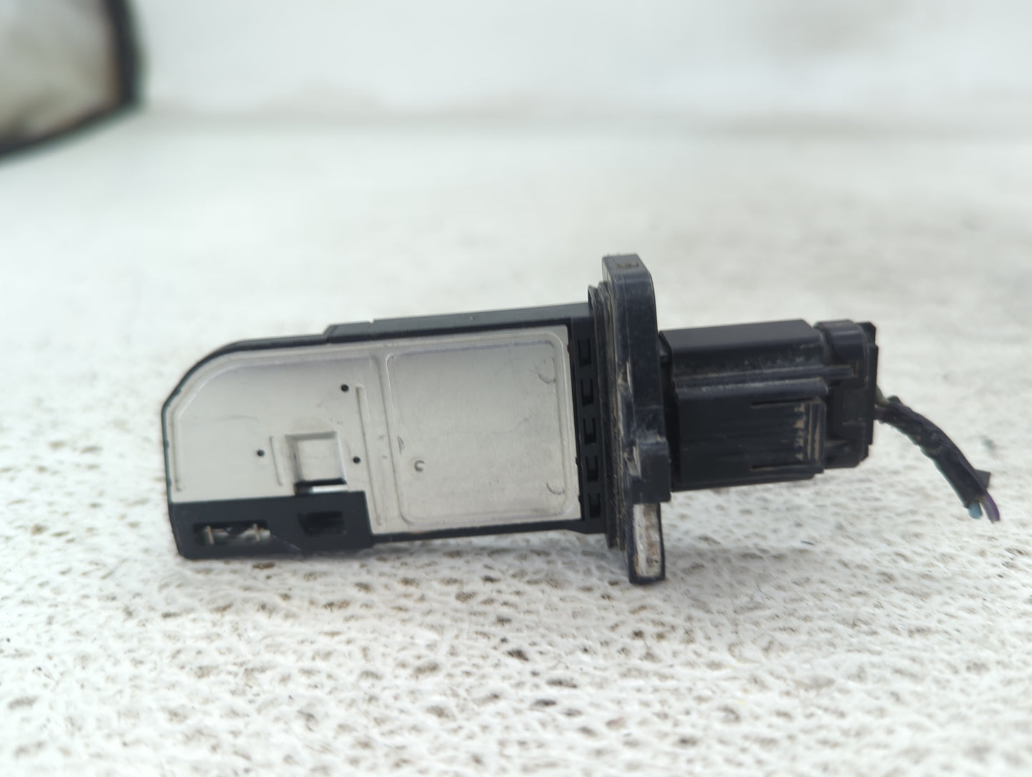 2012-2014 Ford Edge Mass Air Flow Meter Maf 1485992 - Oemusedautoparts1.com