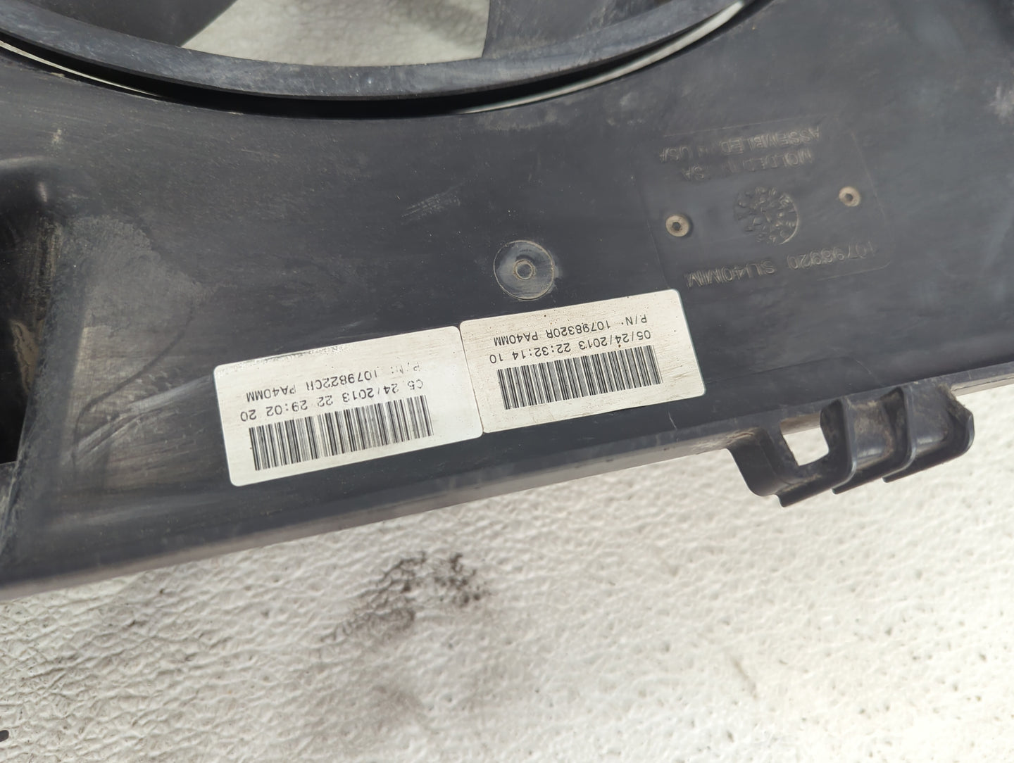 2007-2014 Ford Edge Electric Radiator Cooling Fan Motor Assembly P/N:CT43-8C607-AB 10798320H Fits OEM Used Auto Parts - Oemu