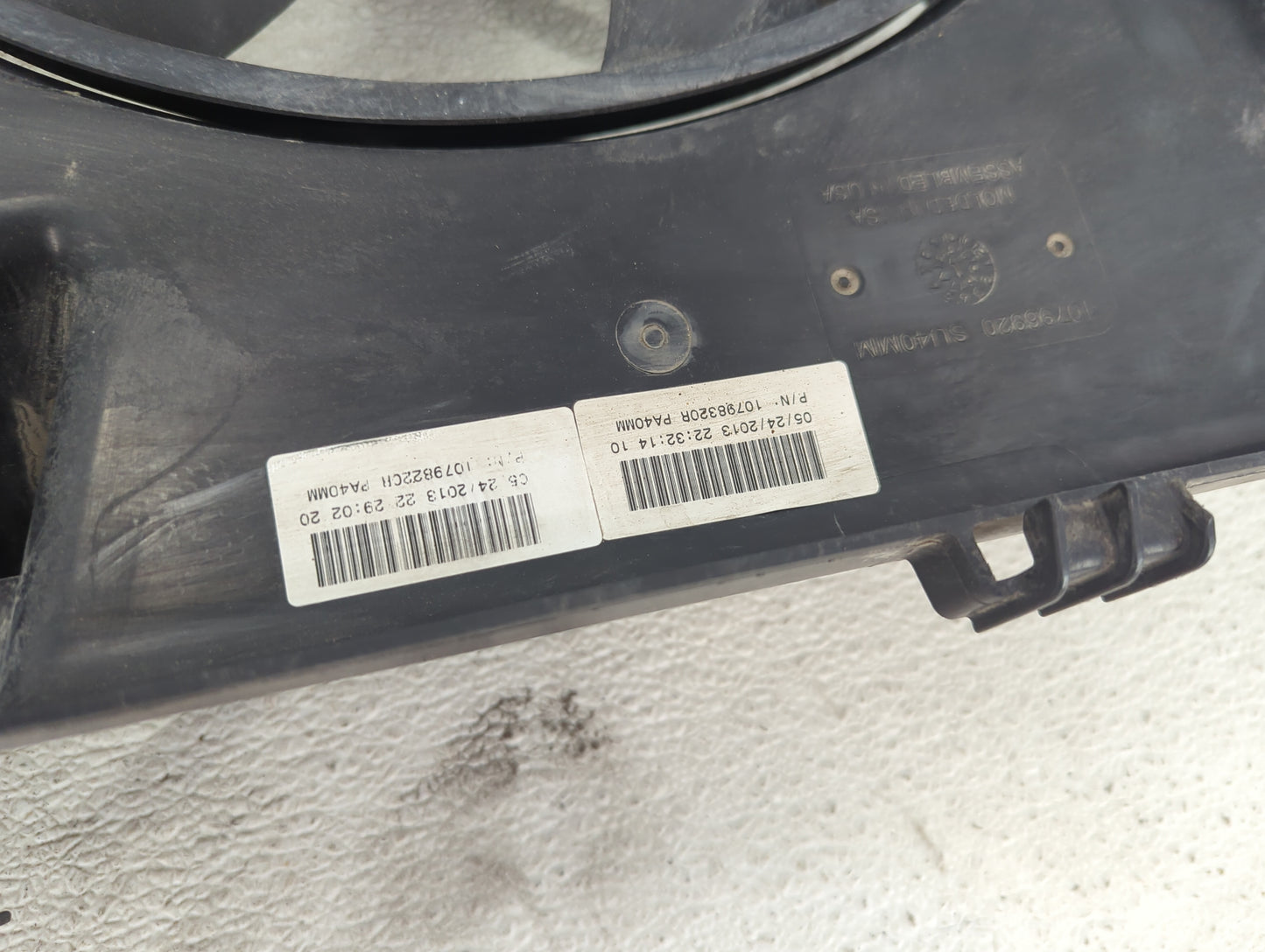 2007-2014 Ford Edge Electric Radiator Cooling Fan Motor Assembly P/N:CT43-8C607-AB 10798320H Fits OEM Used Auto Parts - Oemu