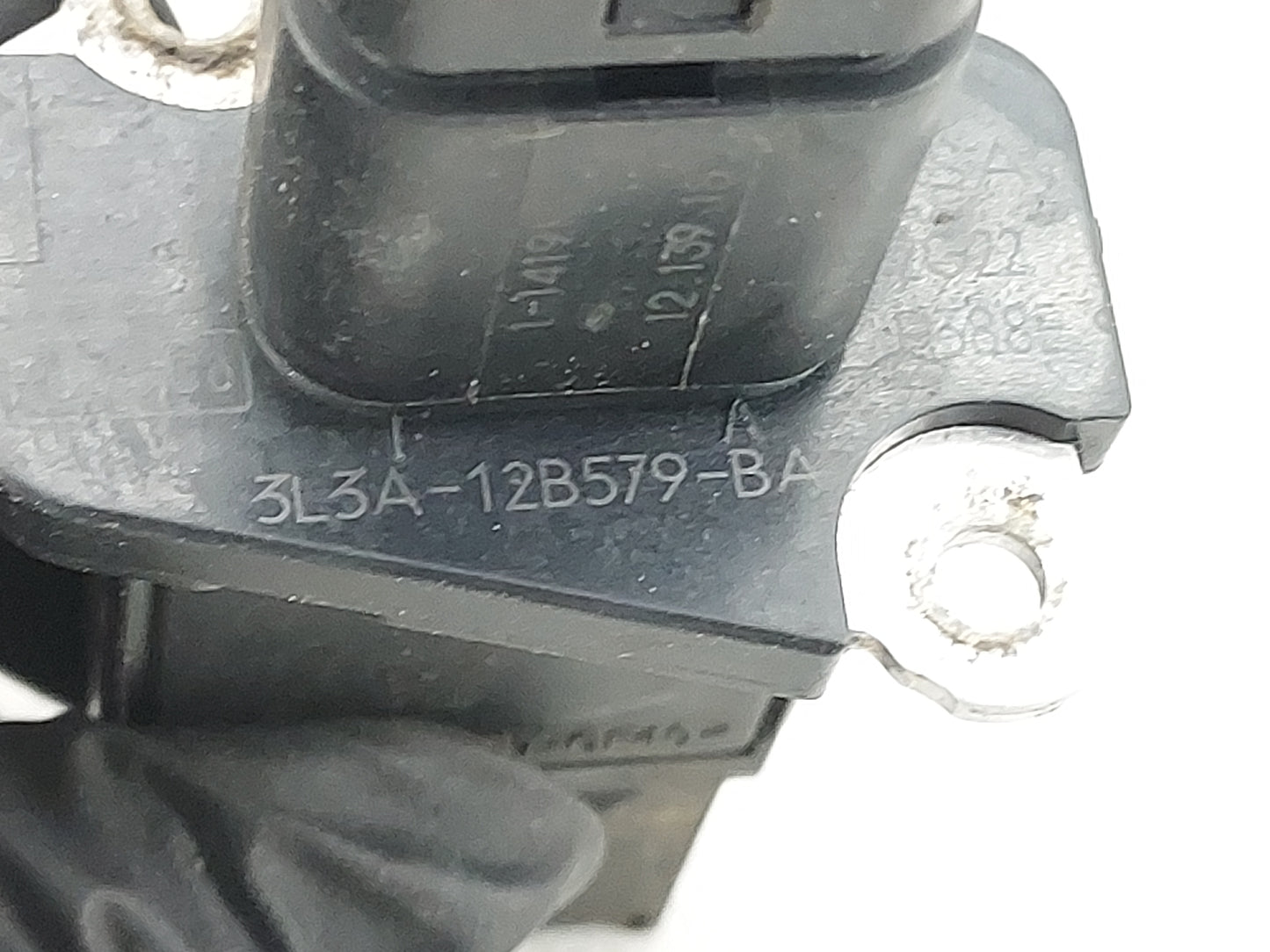 2007-2014 Ford Edge Mass Air Flow Meter Maf 1487988 - Oemusedautoparts1.com