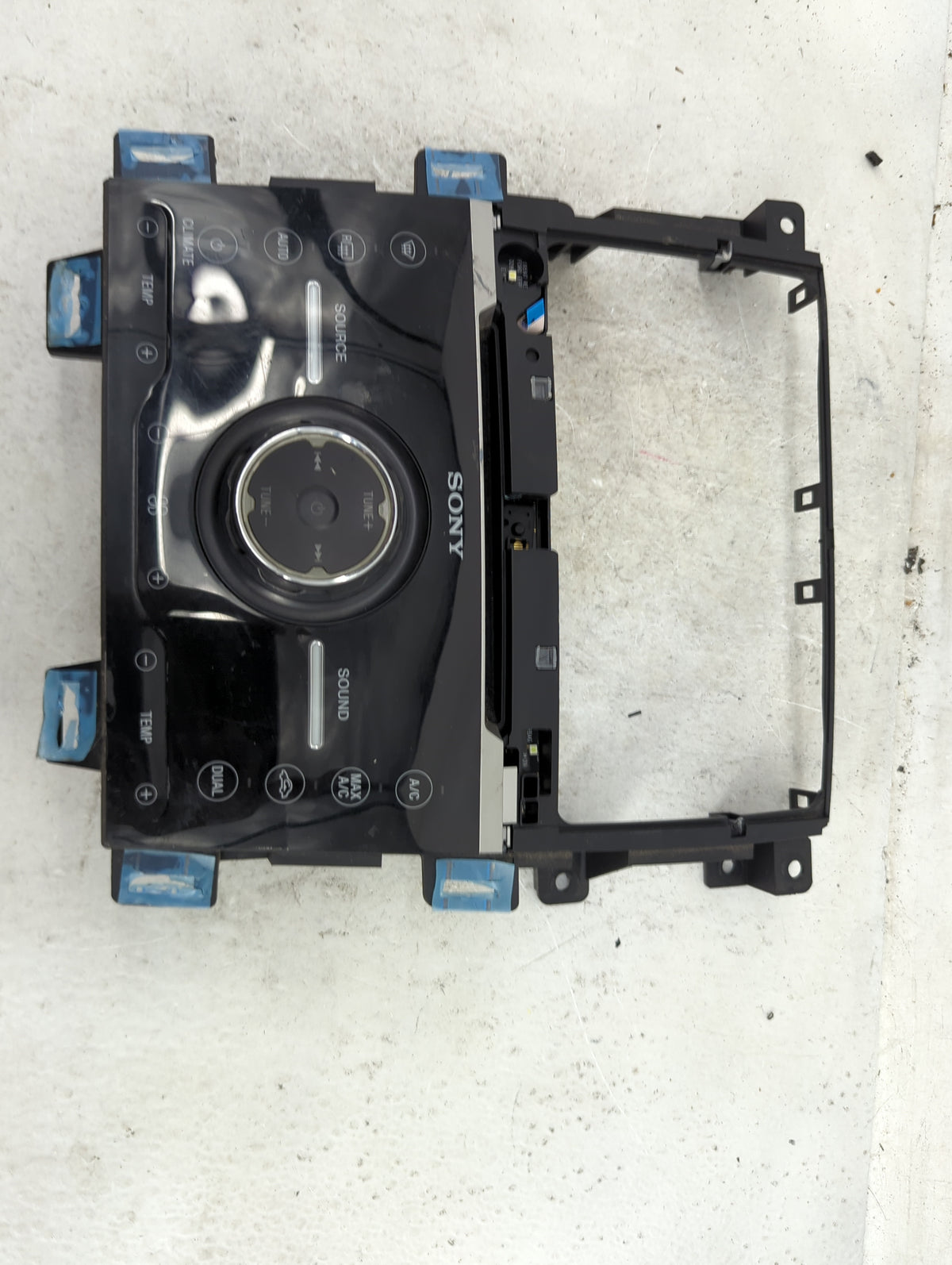 2013-2013 Ford Edge Radio Control Panel 1488579 - Oemusedautoparts1.com