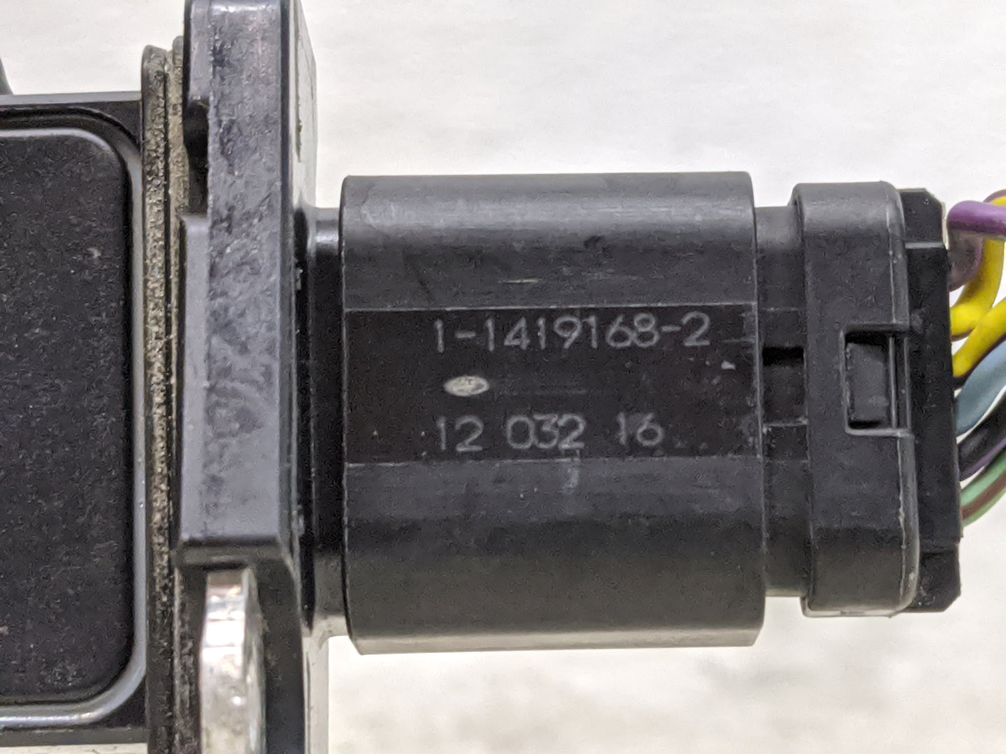 2007-2014 Ford Edge Mass Air Flow Meter Maf 1489829 - Oemusedautoparts1.com