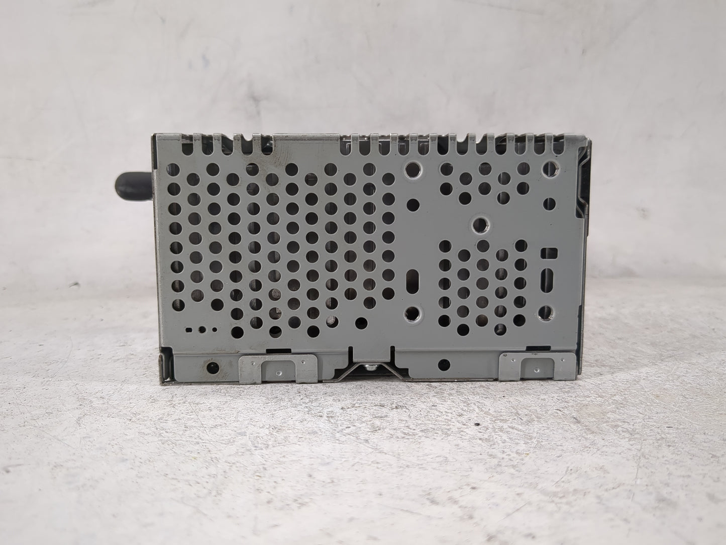 2013-2014 Ford Edge Radio AM FM Cd Player Receiver Replacement P/N:PU-3887L-A DT4T-19C107-FA Fits Fits 2013 2014 OEM Used Au