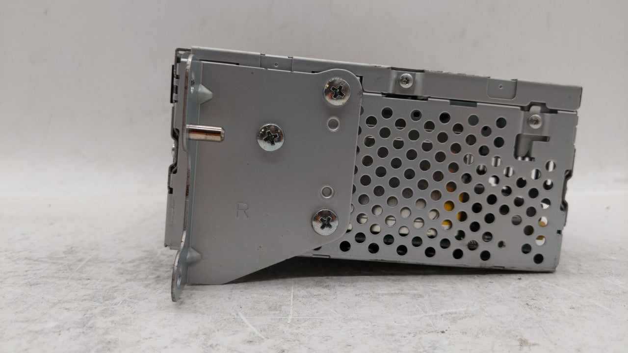 2013 Ford Edge Radio AM FM Cd Player Receiver Replacement P/N:DT4T-19C107-CB Fits OEM Used Auto Parts - Oemusedautoparts1.co
