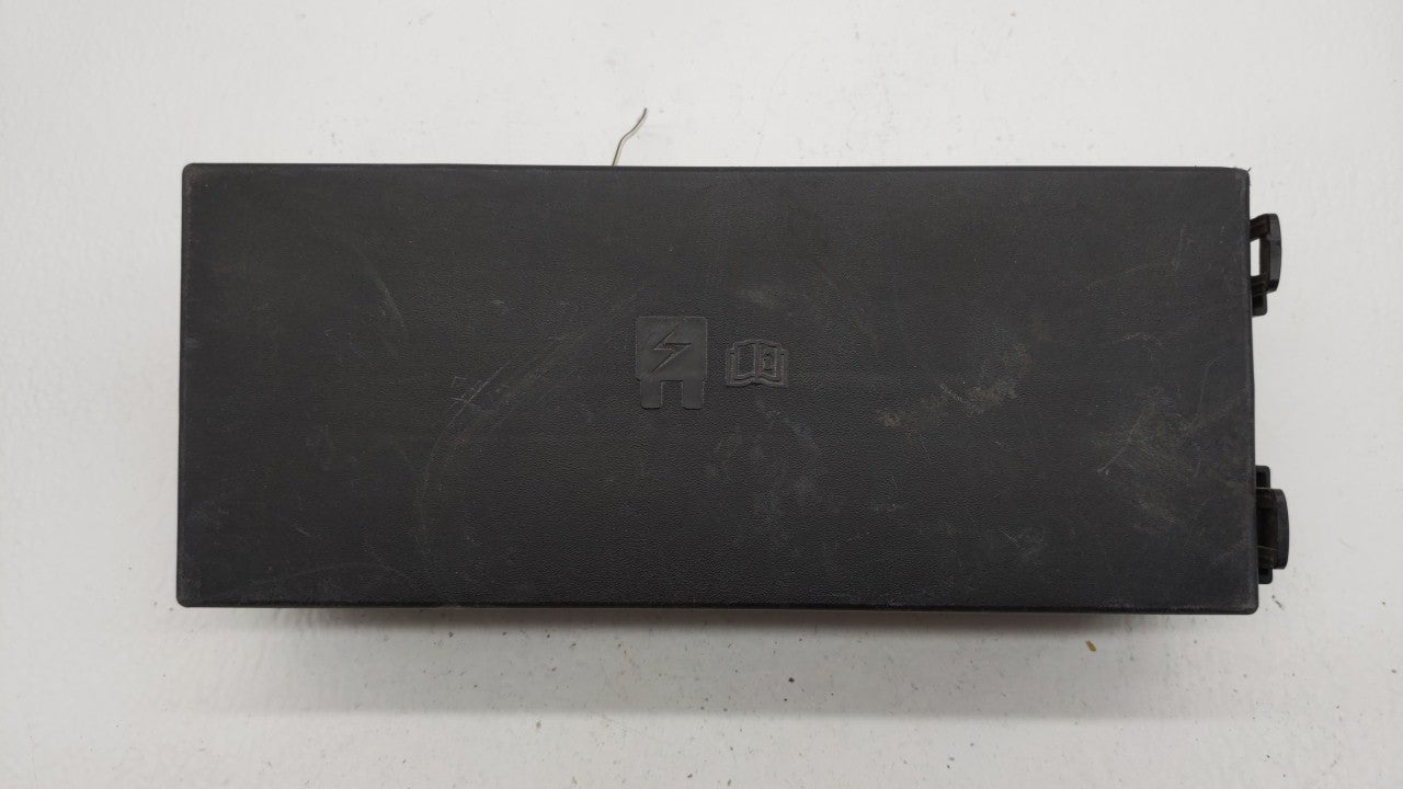 2012-2014 Ford Edge Fusebox Fuse Box Panel Relay Module P/N:CT4T-14290-LG CT4T-14290-HE, CT4T-14290-LF Fits Fits 2012 2013 2