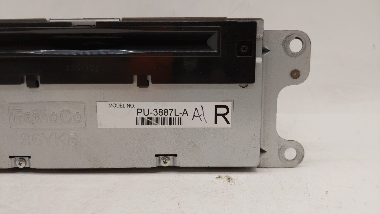 2013-2013 Ford Edge Am Fm Cd Player Radio Receiver - Oemusedautoparts1.com