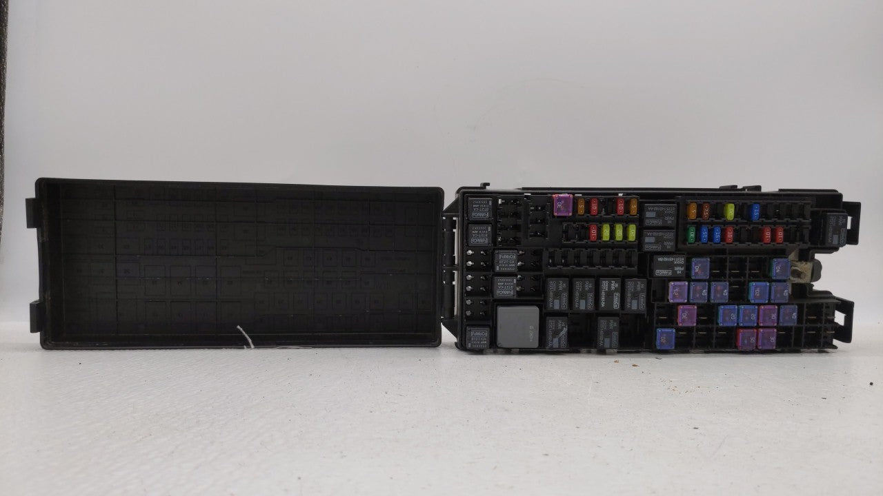 2012-2014 Ford Edge Fusebox Fuse Box Panel Relay Module P/N:CT4T-14290-LG CT4T-14290-HE, CT4T-14290-LF Fits Fits 2012 2013 2