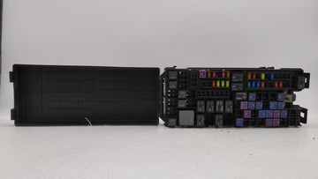 2012-2014 Ford Edge Fusebox Fuse Box Panel Relay Module P/N:CT4T-14290-LG CT4T-14290-HE, CT4T-14290-LF Fits Fits 2012 2013 2014 OEM Used Auto Parts