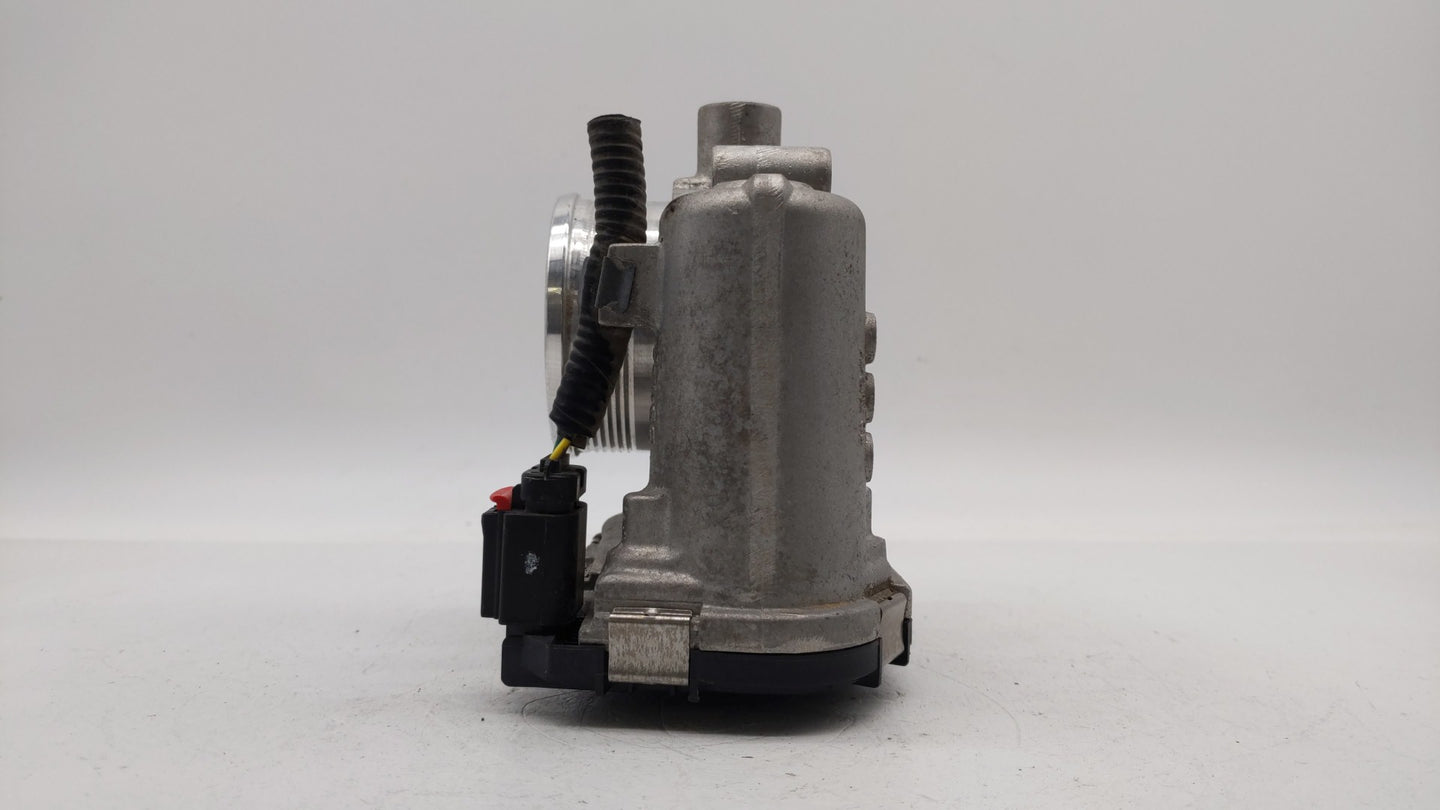 2012-2014 Ford Edge Throttle Body P/N:CM5E-9F991-AD CM5E-9F991-AC Fits Fits 2012 2013 2014 2015 2016 2017 OEM Used Auto Part