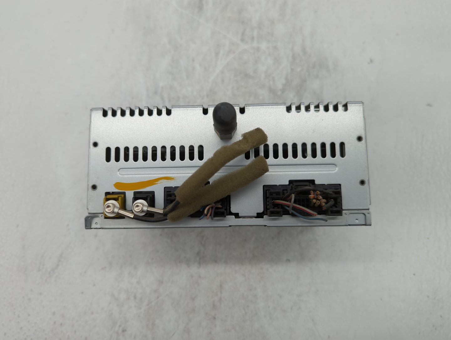 2013-2013 Ford Edge Am Fm Cd Player Radio Receiver - Oemusedautoparts1.com