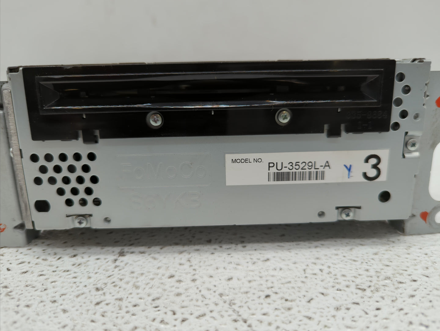 2013 Ford Edge Radio AM FM Cd Player Receiver Replacement P/N:DT4T-19C107-CA DT4T-19C107-CB Fits OEM Used Auto Parts - Oemus