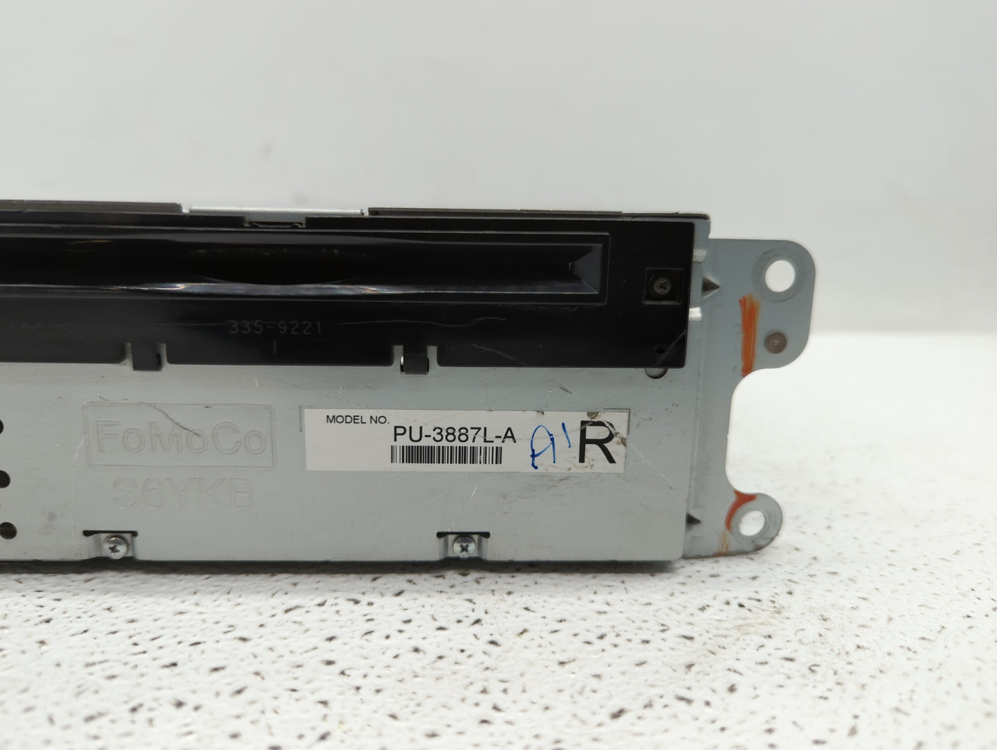 2013 Ford Edge Radio AM FM Cd Player Receiver Replacement P/N:DT4T-19C107-FA PU-3887L-A Fits OEM Used Auto Parts - Oemusedau