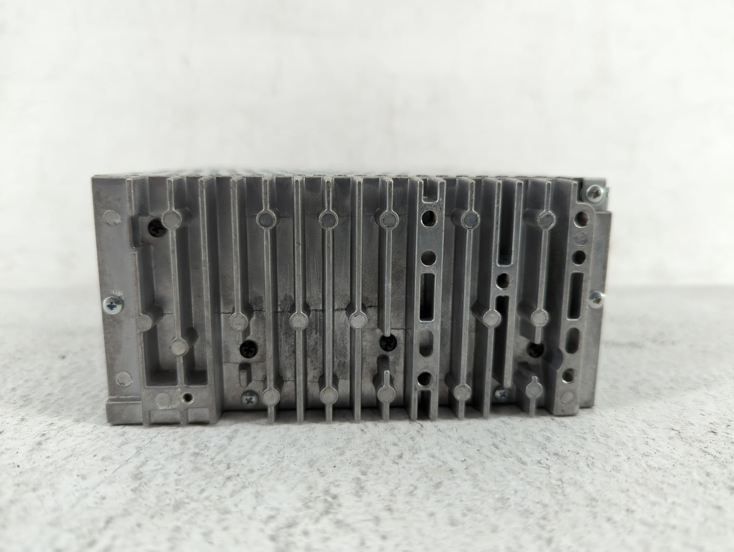 2013-2014 Ford Edge Am Fm Cd Player Radio Receiver - Oemusedautoparts1.com