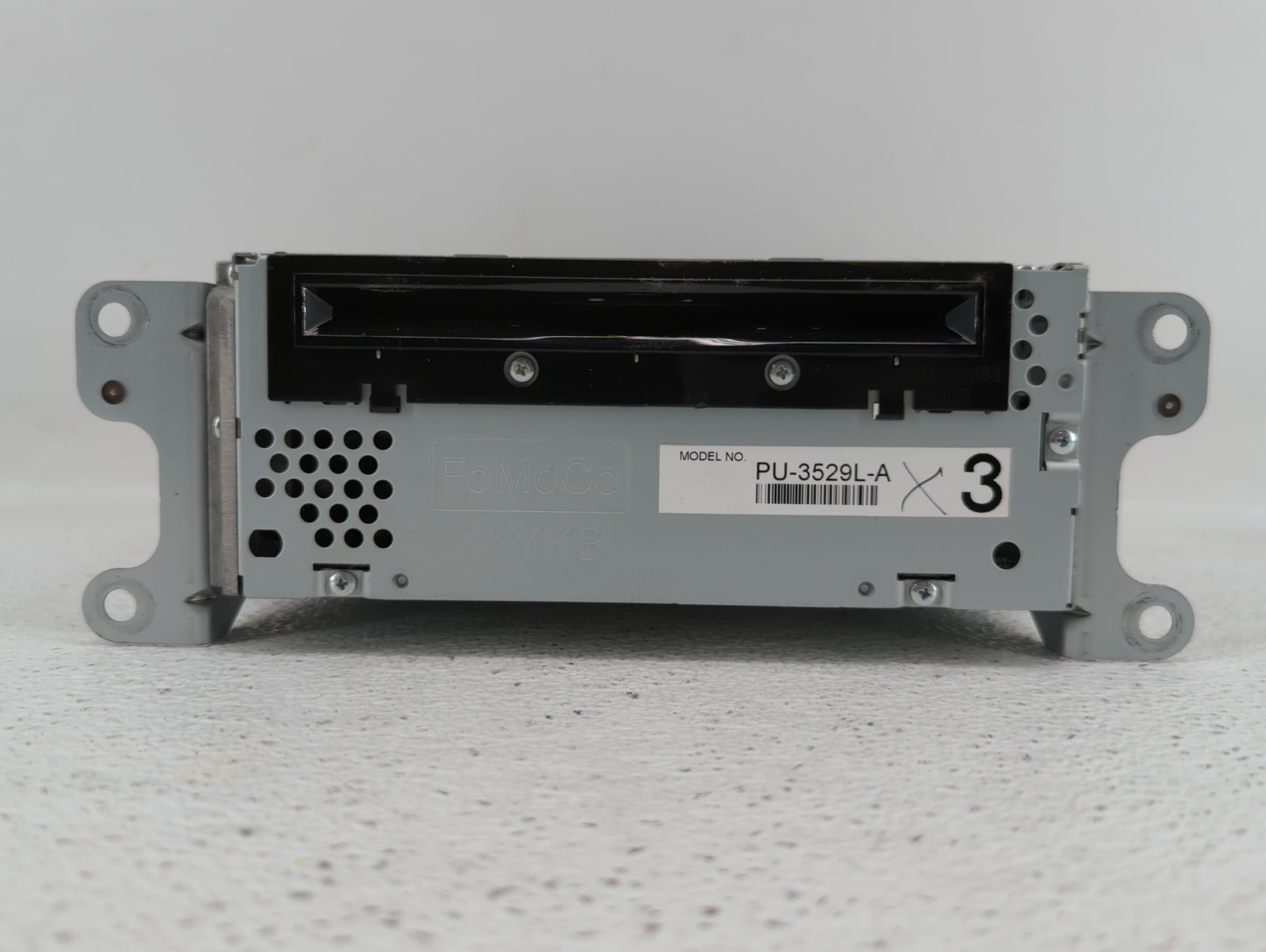 2013 Ford Edge Radio AM FM Cd Player Receiver Replacement P/N:DT4T-19C107-CA DT4T-19C107-CB Fits OEM Used Auto Parts - Oemus