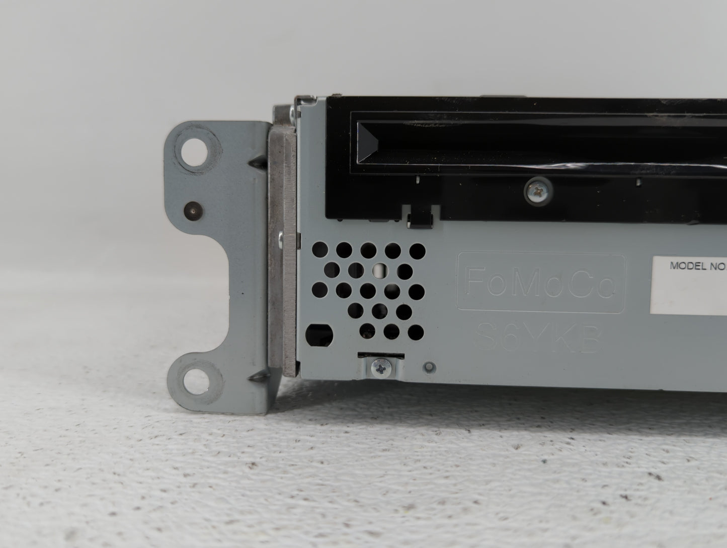 2013 Ford Edge Radio AM FM Cd Player Receiver Replacement P/N:DT4T-19C107-CA DT4T-19C107-CB Fits OEM Used Auto Parts - Oemus