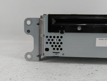 2013 Ford Edge Radio AM FM Cd Player Receiver Replacement P/N:DT4T-19C107-CA DT4T-19C107-CB Fits OEM Used Auto Parts
