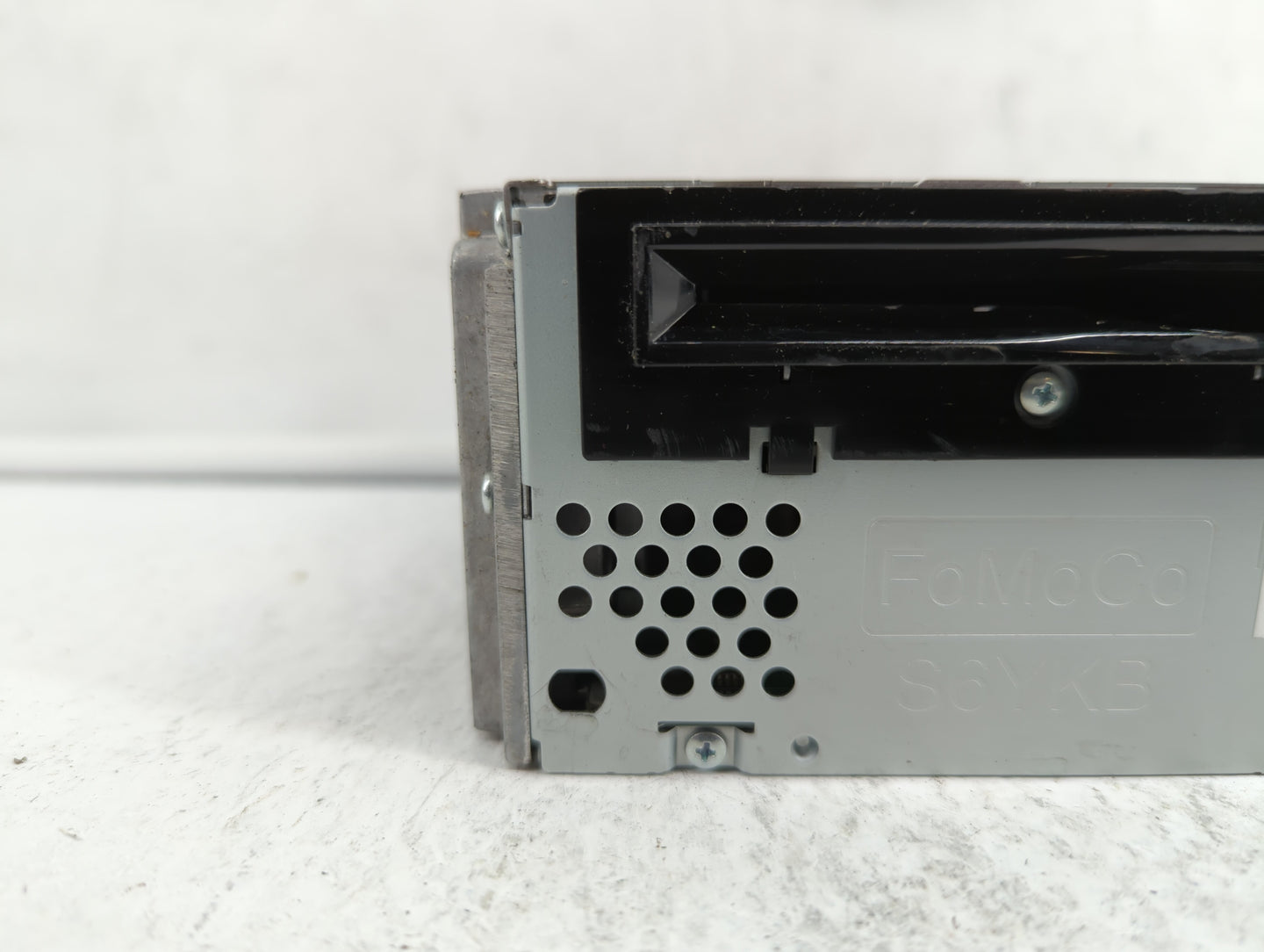 2013-2013 Ford Edge Am Fm Cd Player Radio Receiver - Oemusedautoparts1.com