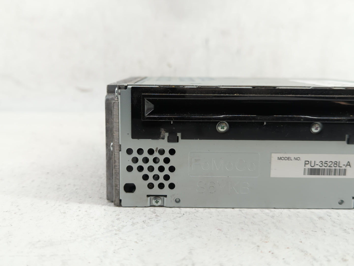 2013-2013 Ford Edge Am Fm Cd Player Radio Receiver - Oemusedautoparts1.com