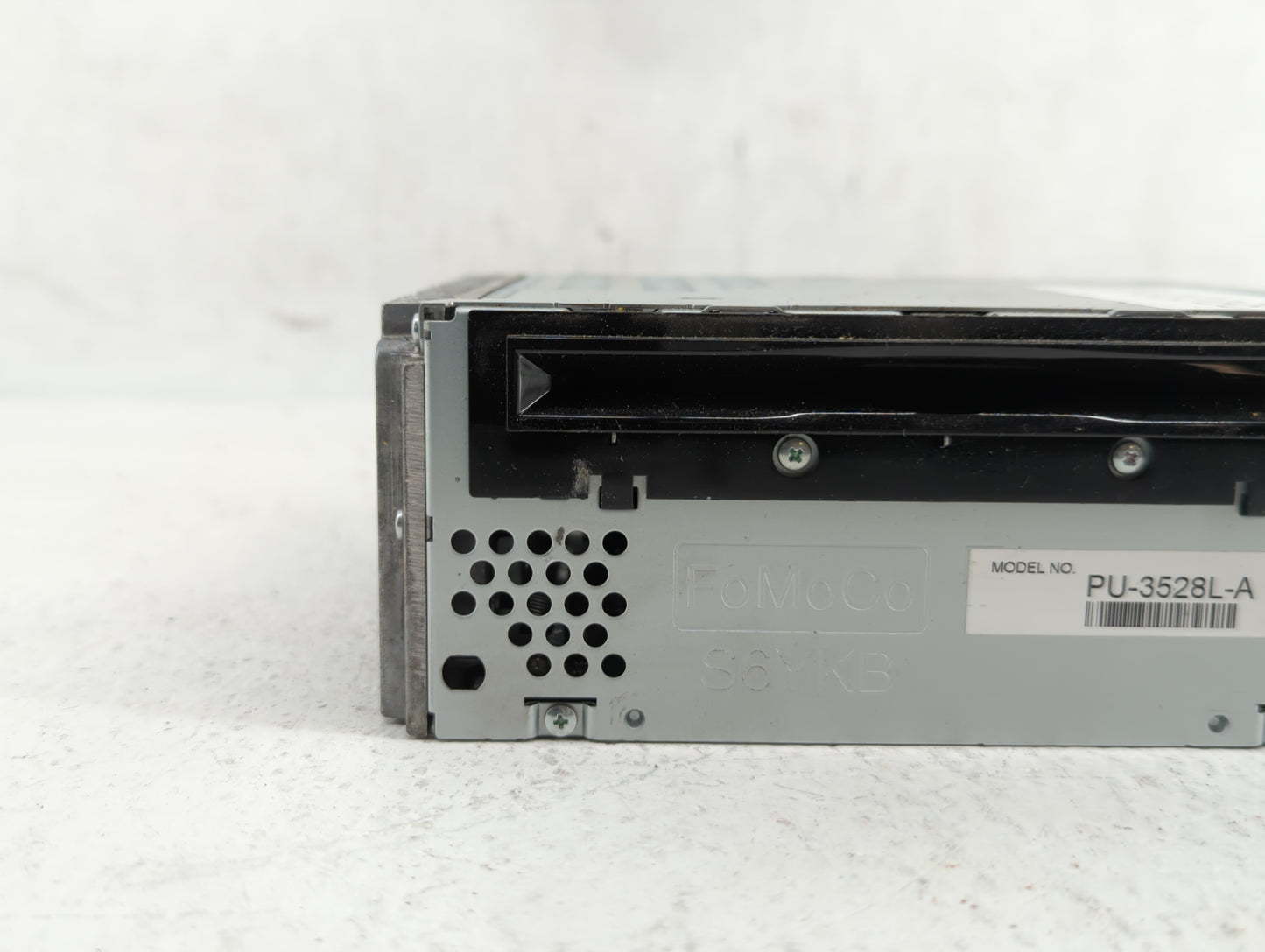 2013-2013 Ford Edge Am Fm Cd Player Radio Receiver - Oemusedautoparts1.com
