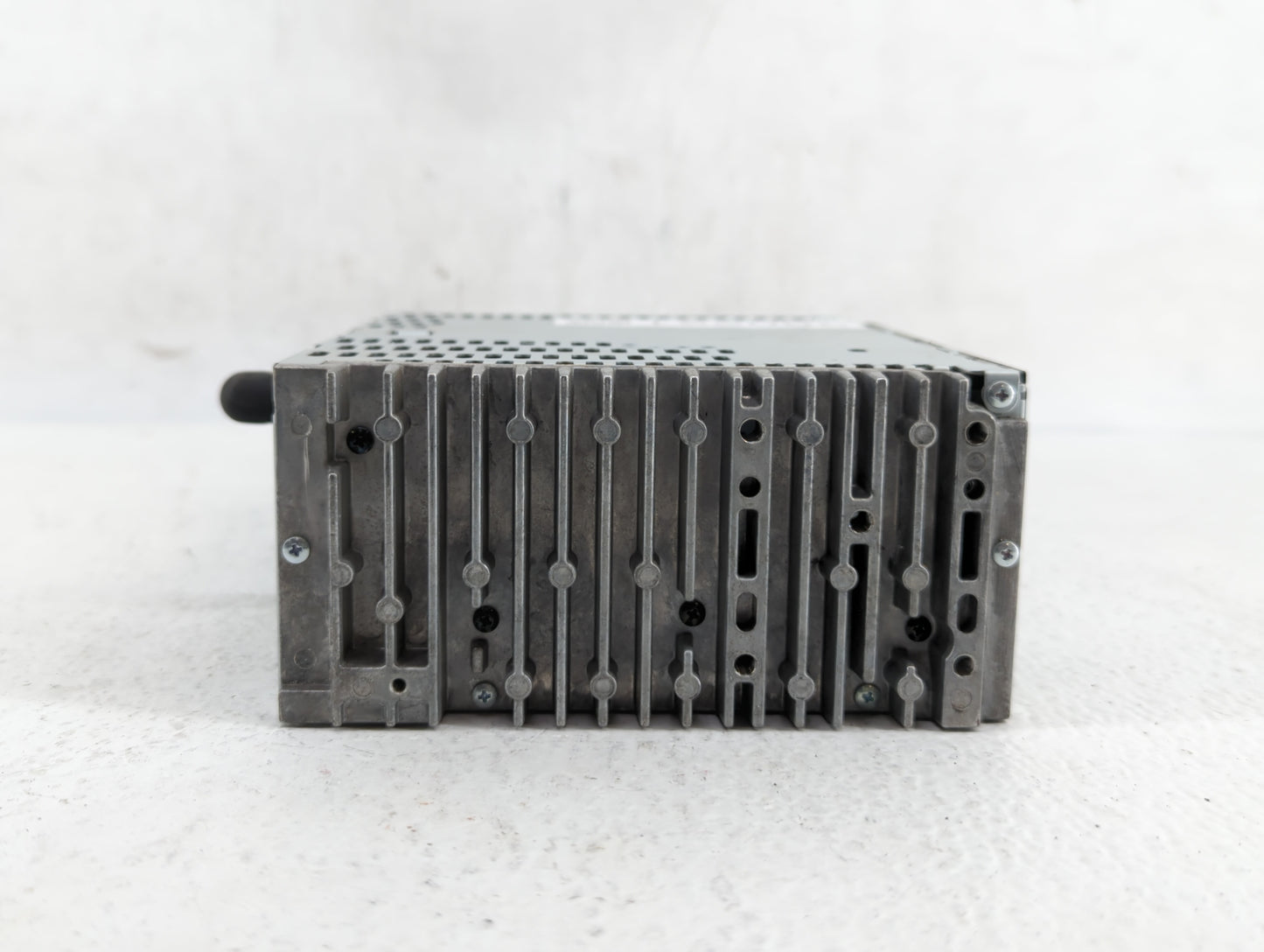 2013-2013 Ford Edge Am Fm Cd Player Radio Receiver - Oemusedautoparts1.com