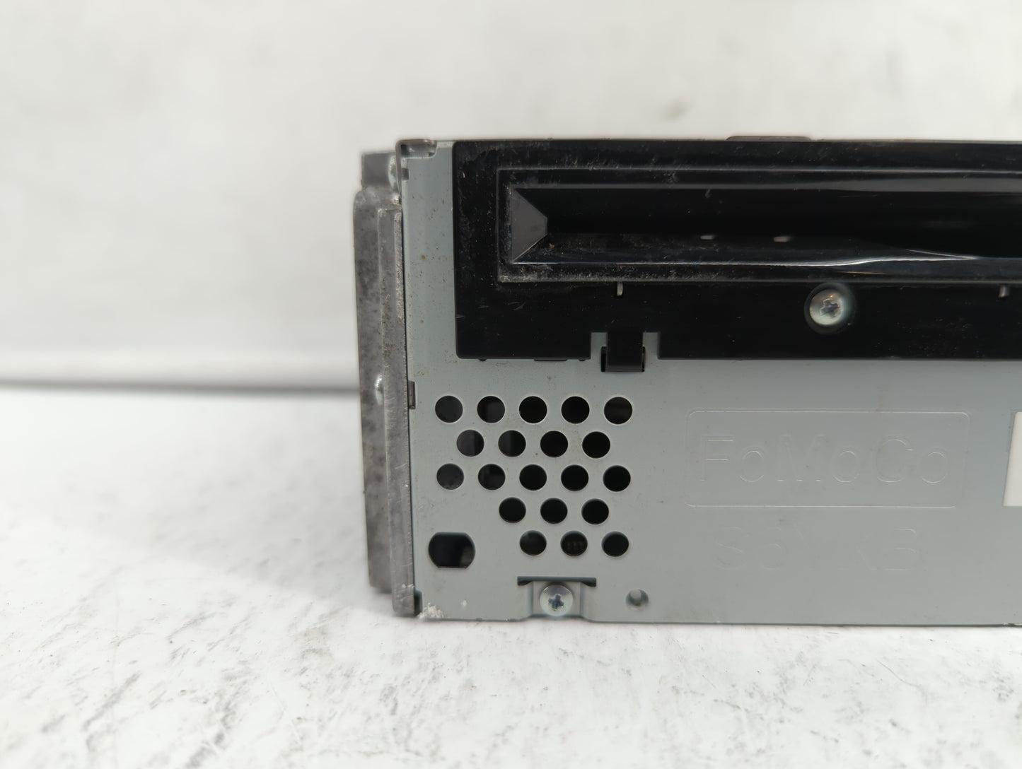 2013 Ford Edge Radio AM FM Cd Player Receiver Replacement P/N:DT4T-19C107-CA DT4T-19C107-CB Fits OEM Used Auto Parts - Oemus
